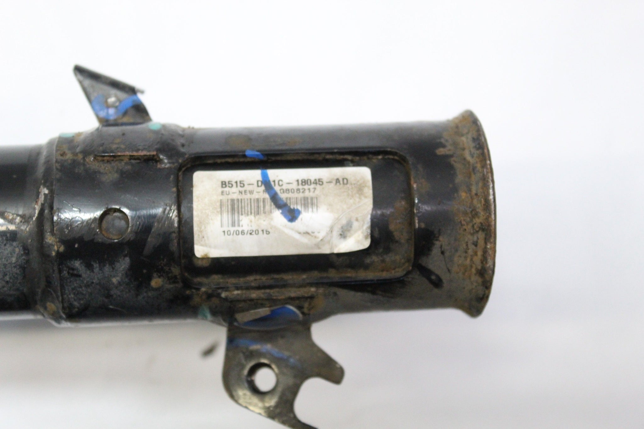 2015 FORD ECOSPORT 1.0 Right side Front Suspension Leg