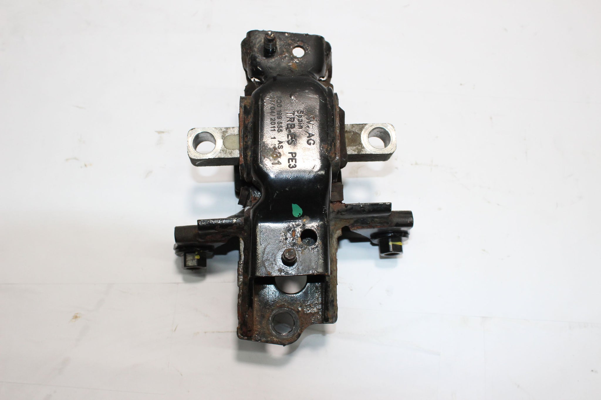 2011 AUDI A1 1.4 Gearbox Mount 6Q0199555