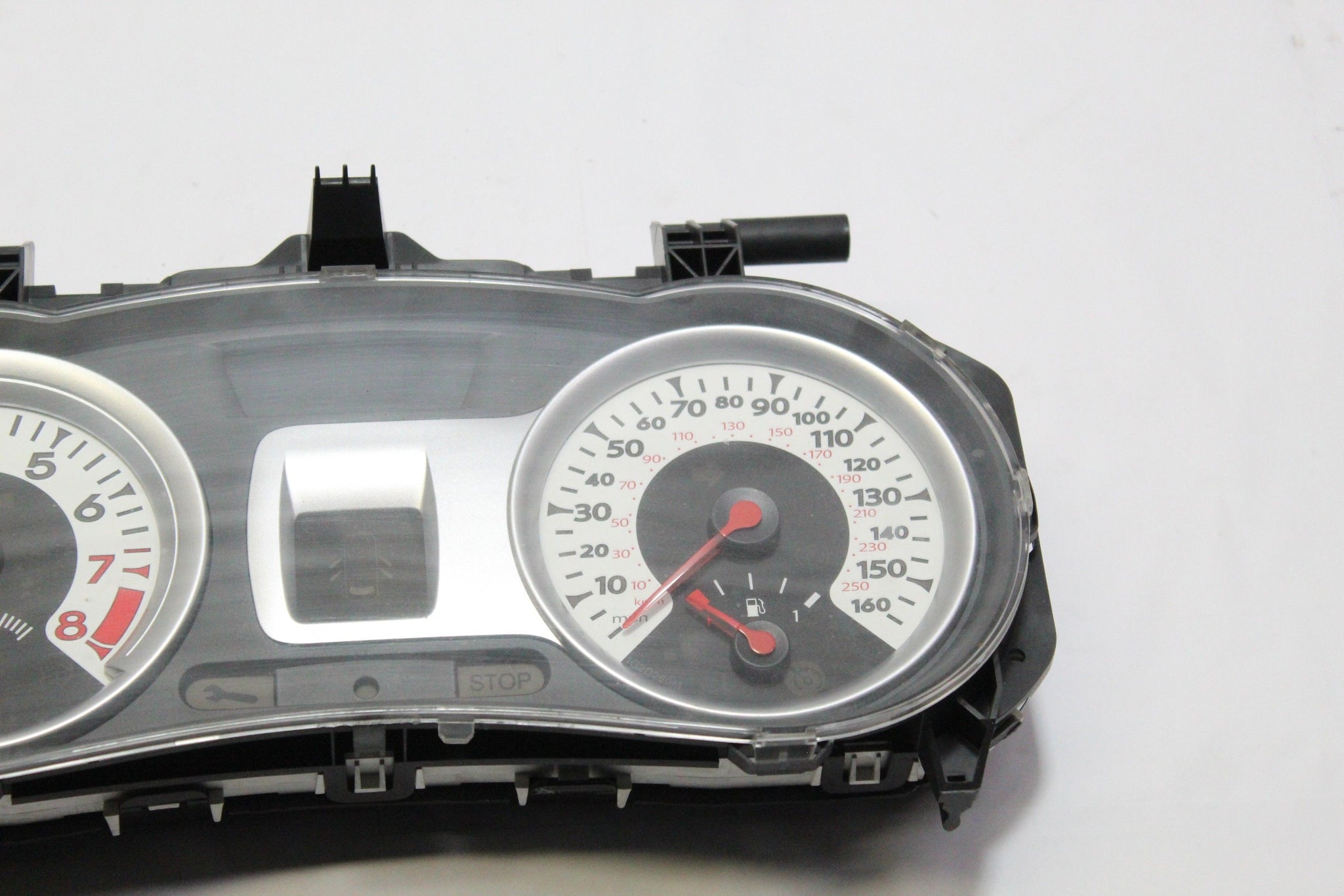 2009 RENAULT CLIO GT 1.6  Petrol Speedo Instrument Cluster 8201022015