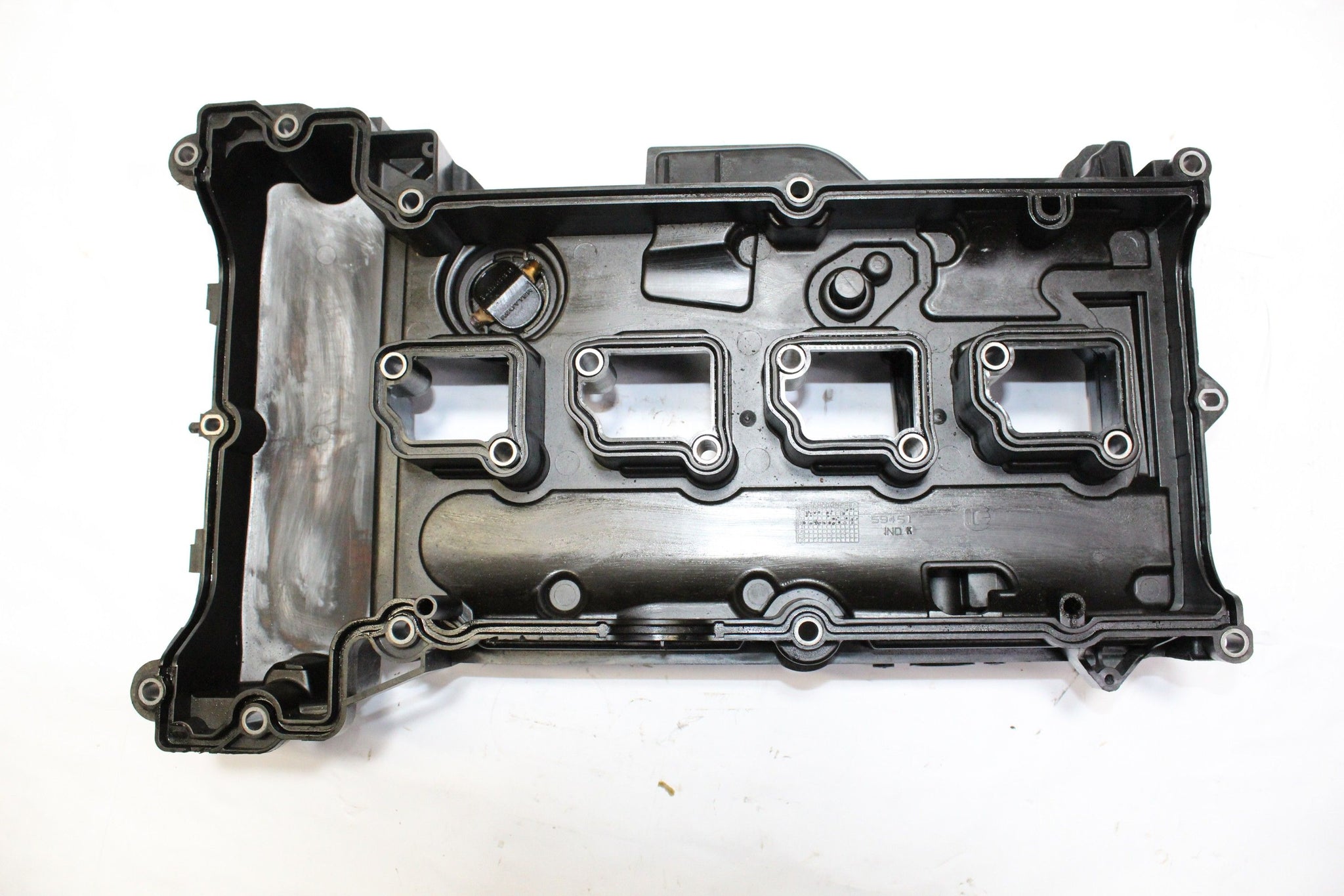 2011 Mercedes C180 W204 1.8 Petrol Rocker Cover A2710101730