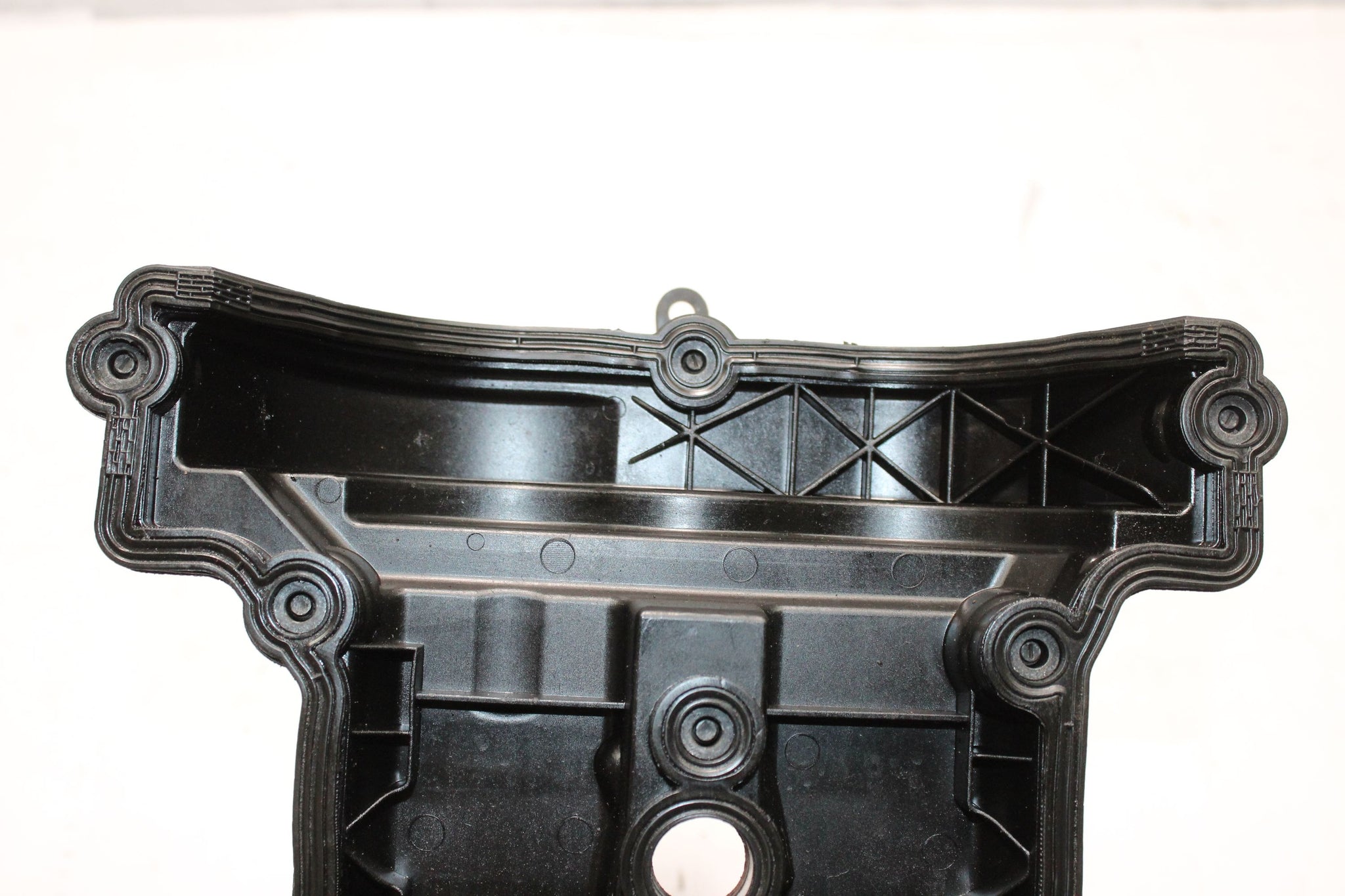2016 MASERATI GHIBLI 3.0 Right Side Rocker Cover 20132435
