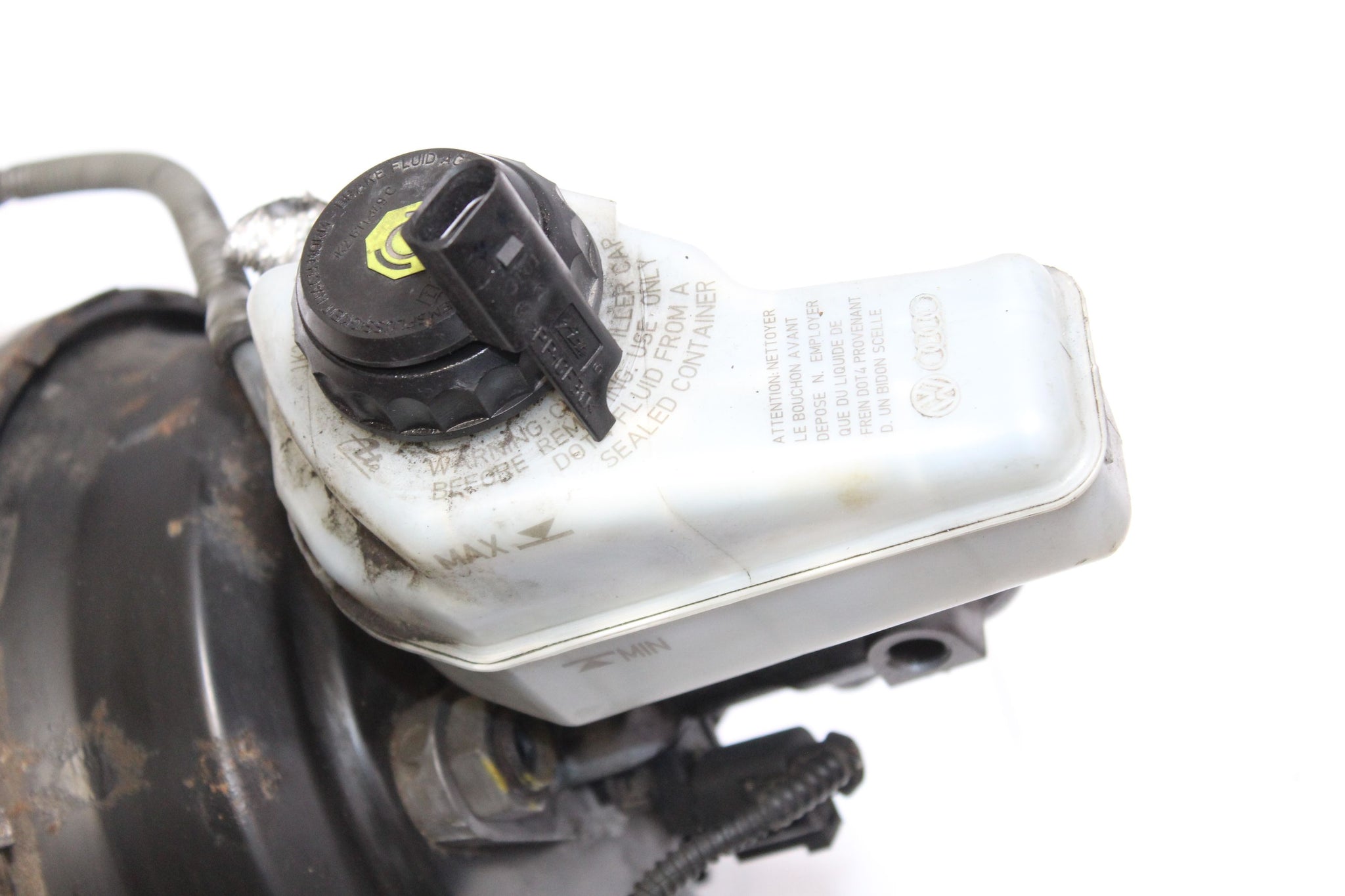 2012 SKODA YETI 2.0 Brake Servo Master Cylinder 1K2614105BL