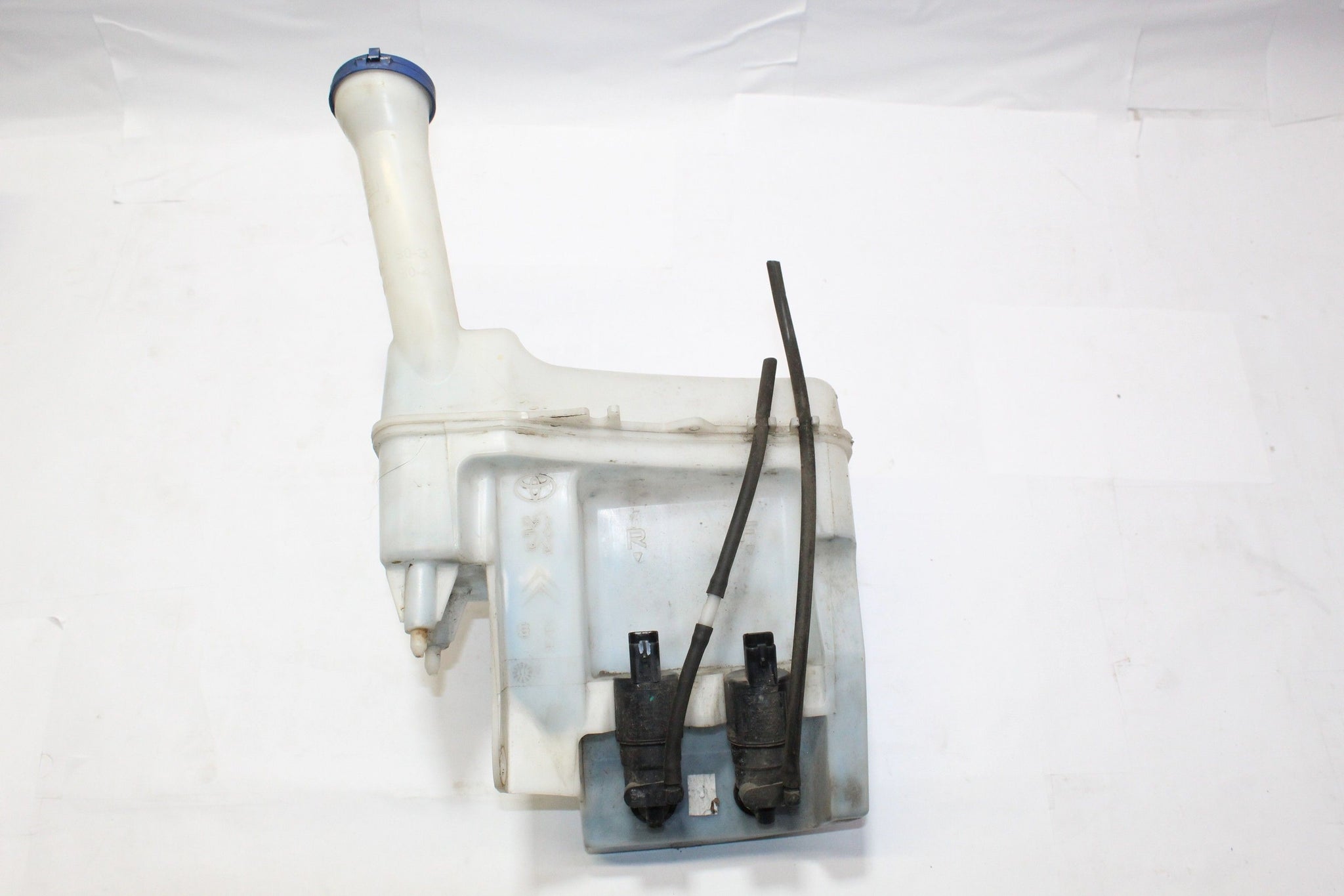 2011 PEUGEOT 107 Windscreen Washer Bottle Pump