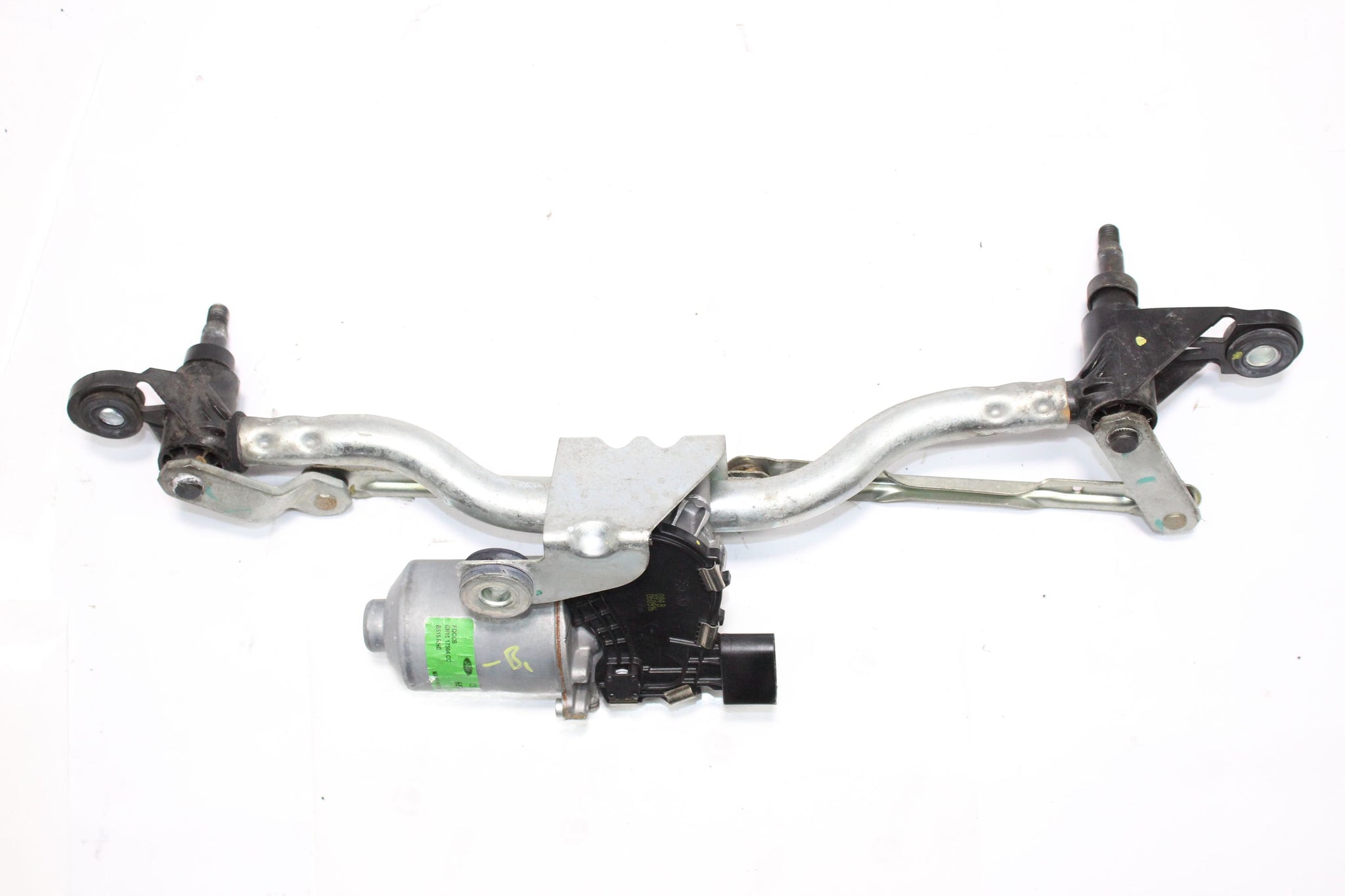 2017 FORD ECOSPORT FRONT WIPER MOTOR WITH LINKAGE CN15-17504-CC
