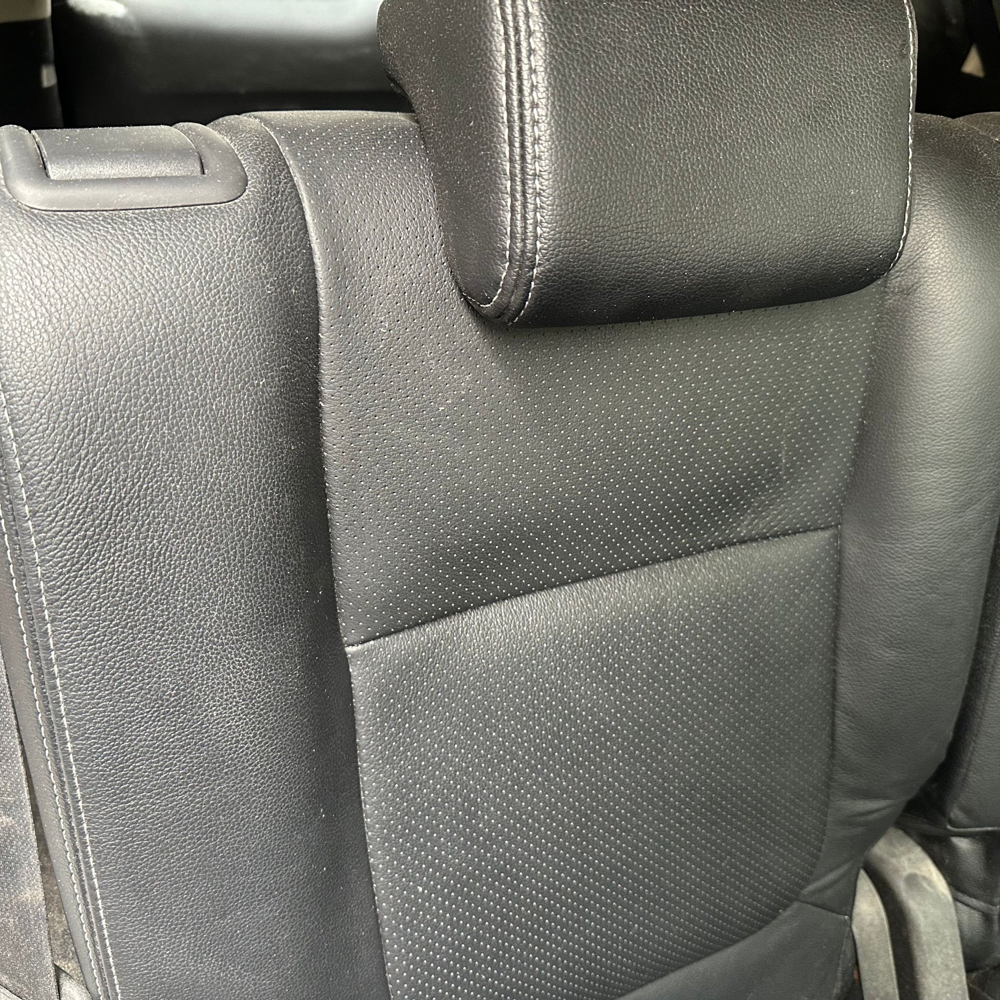 2014 MITSUBISHI OUTLANDER MK3 REAR SEATS