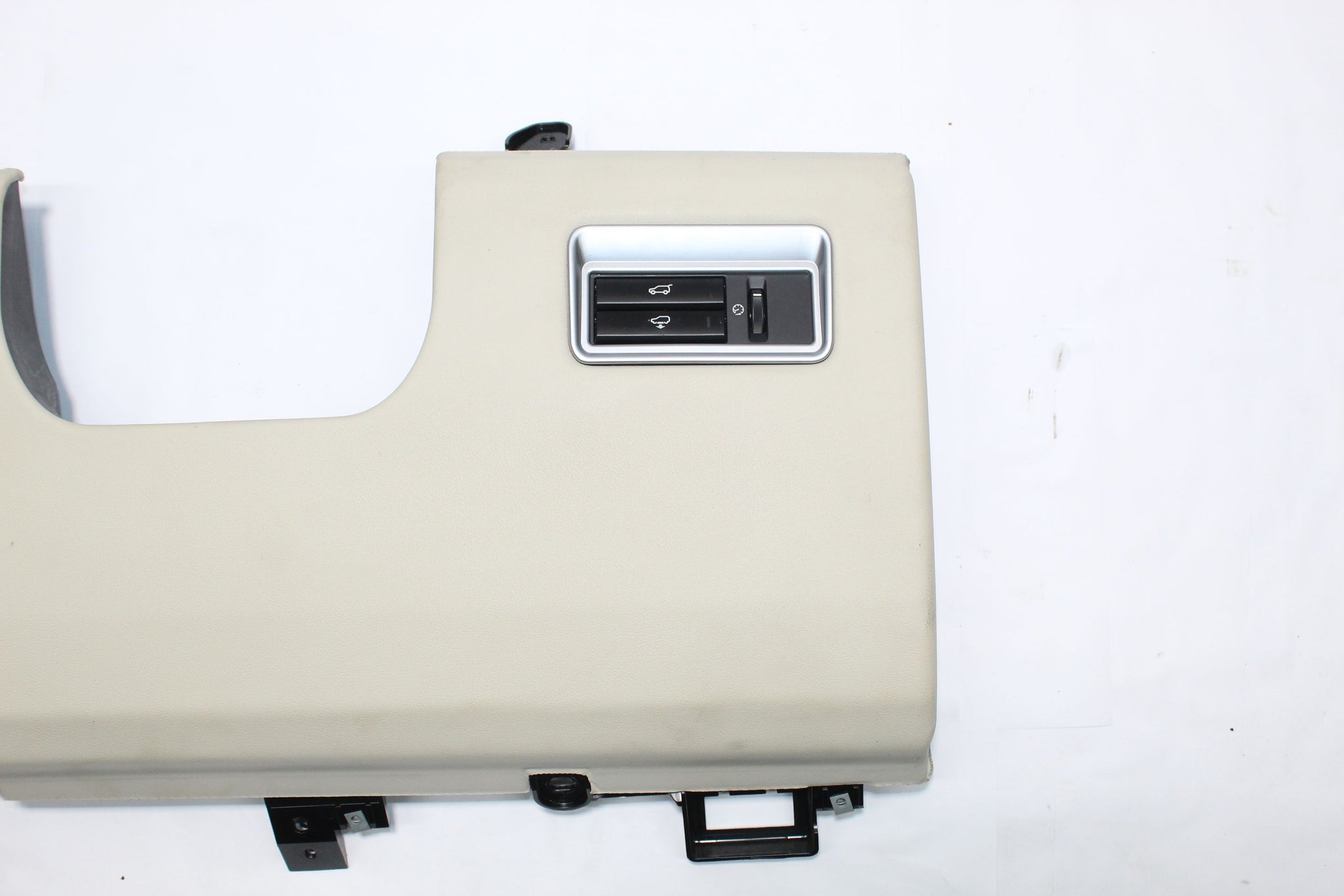 2014 RANGE ROVER VOGUE L405 Right side Dashboard Knee Panel LRAT462304