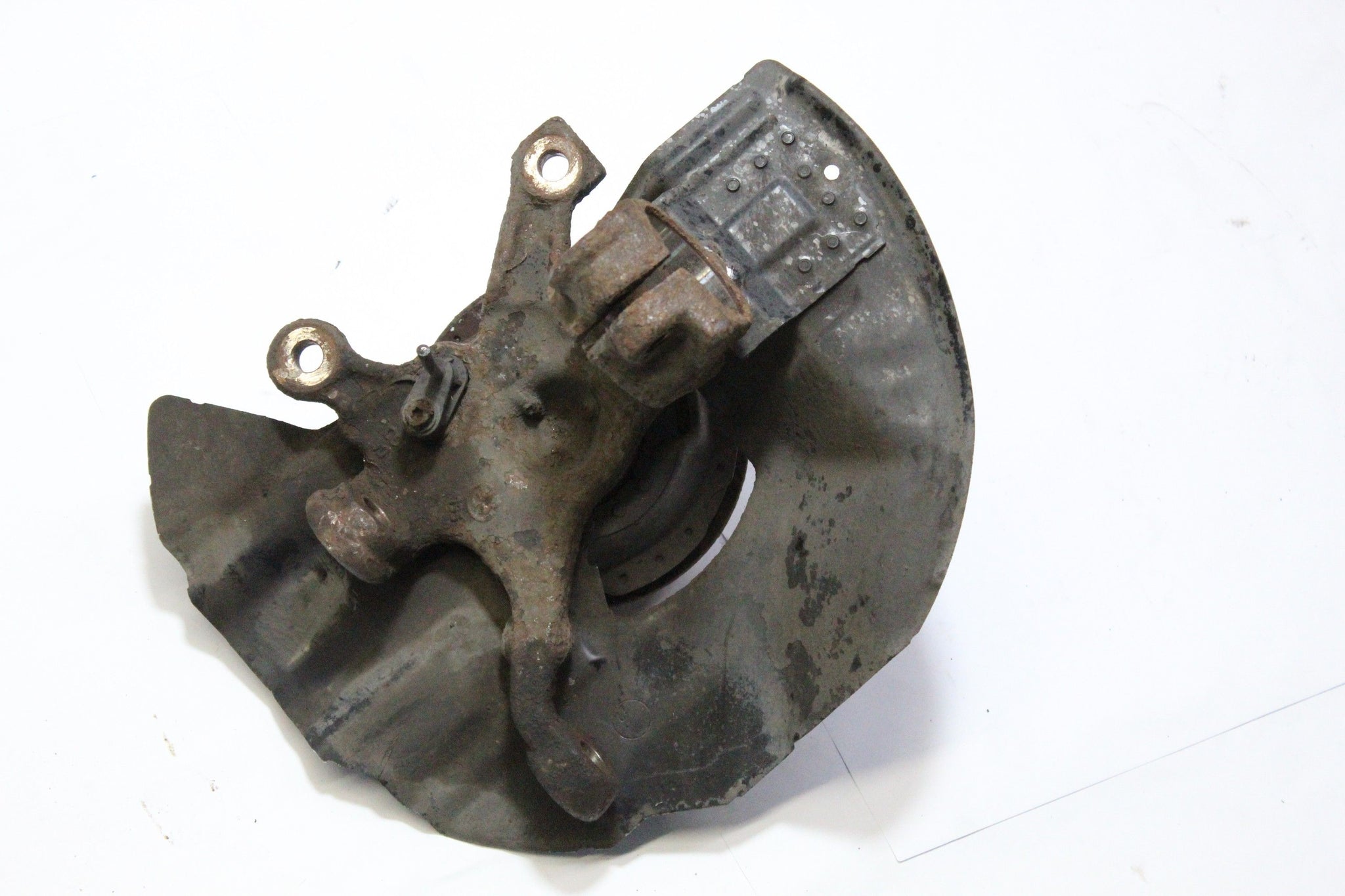 2006 BMW Z4 2.0 Left side Front Wheel Hub
