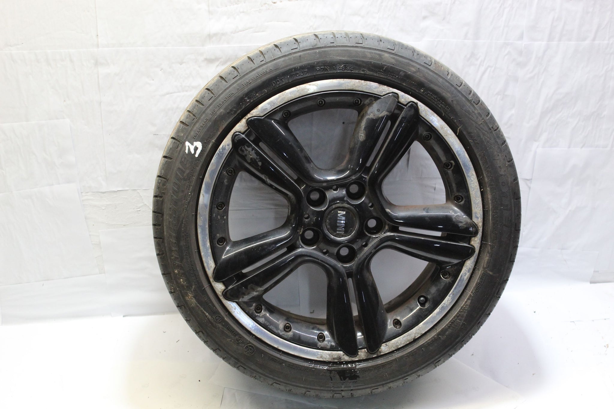 2014 MINI PACEMAN R61 Alloy Wheel with Tyre 225 / 45 R18 6.3MM