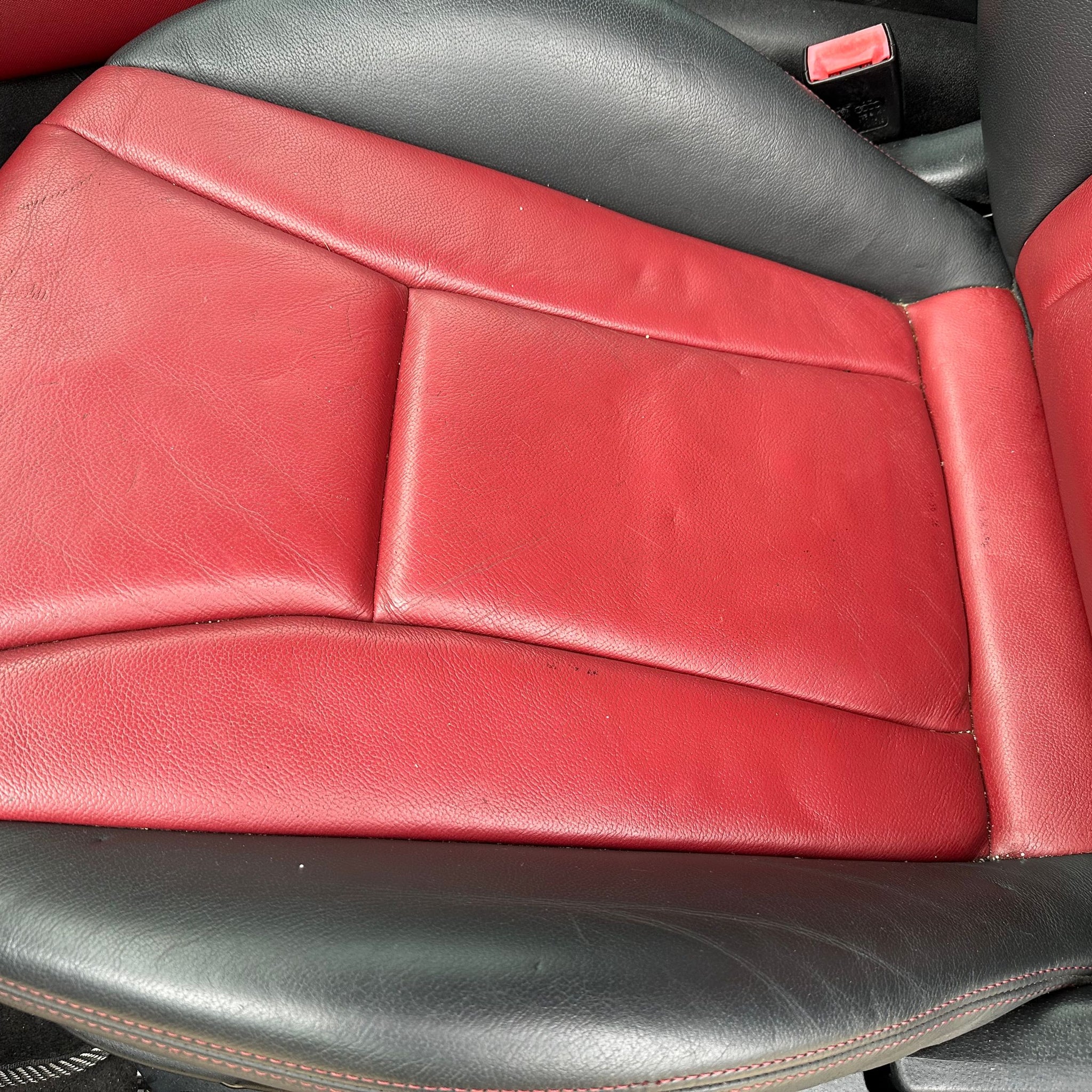 2011 AUDI A1 RED INTERIOR SEATS DOOR CARD PANELS