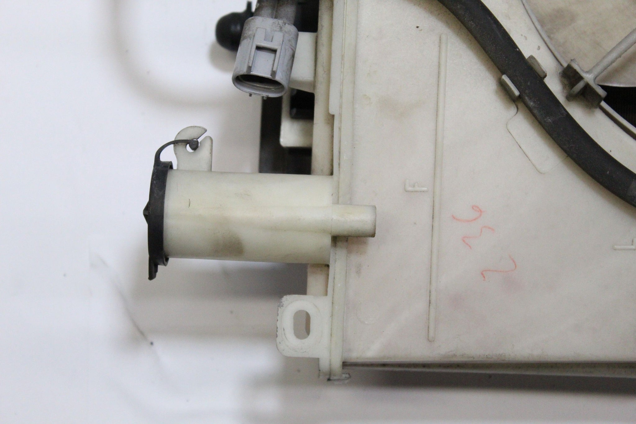 2011 PEUGEOT 107 1.0 Petrol Radiator RAD Pack