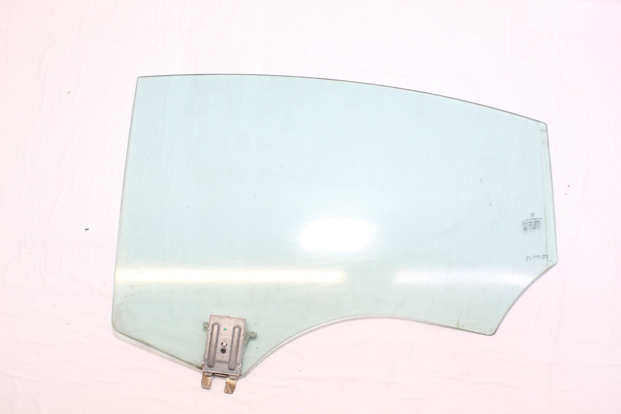 2016 MERCEDES CLS CLASS W218 LEFT SIDE REAR DOOR WINDOW GLASS