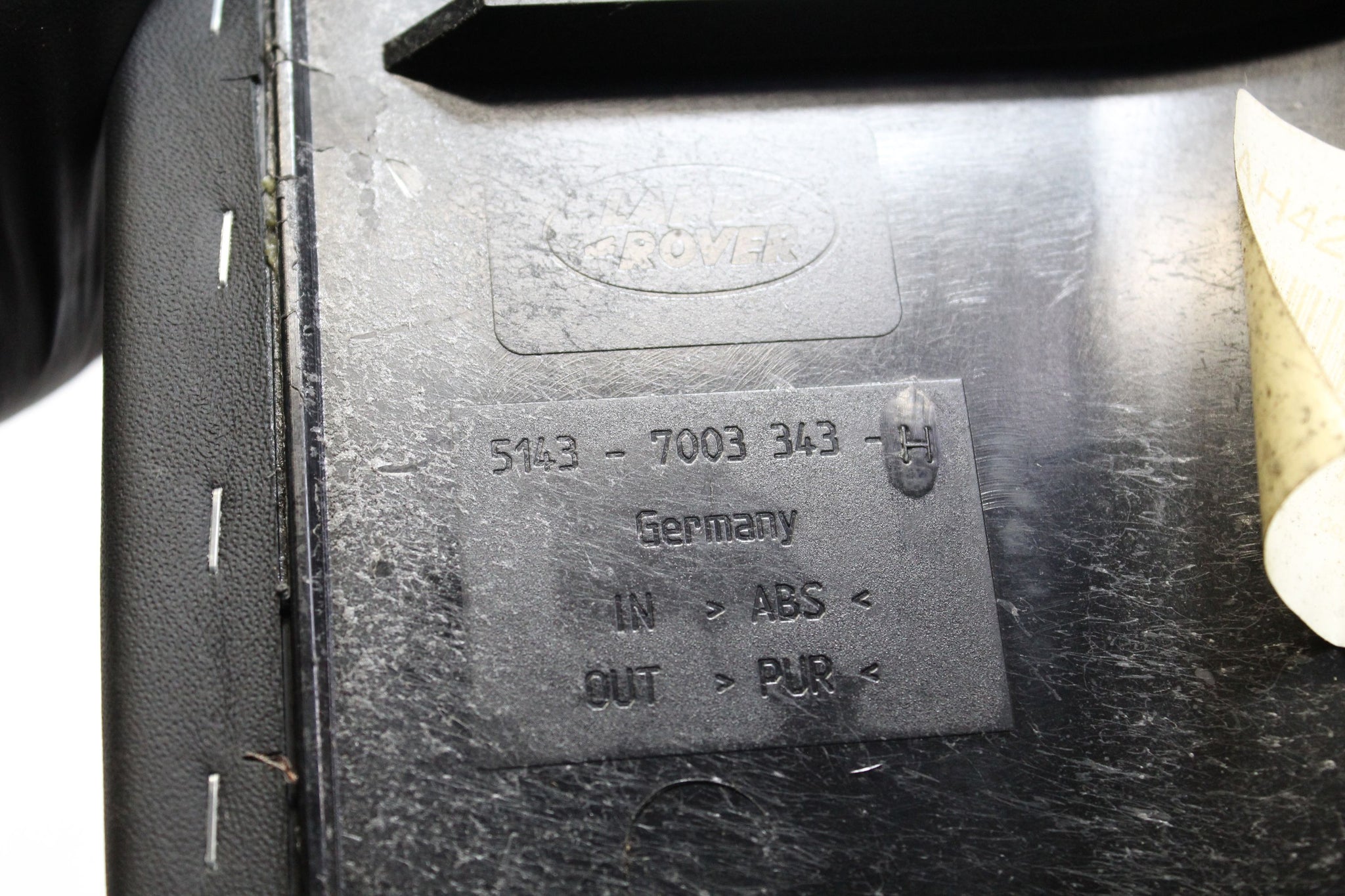 2011 RANGE ROVER VOGUE L322 Right side Rear C Pillar Trim