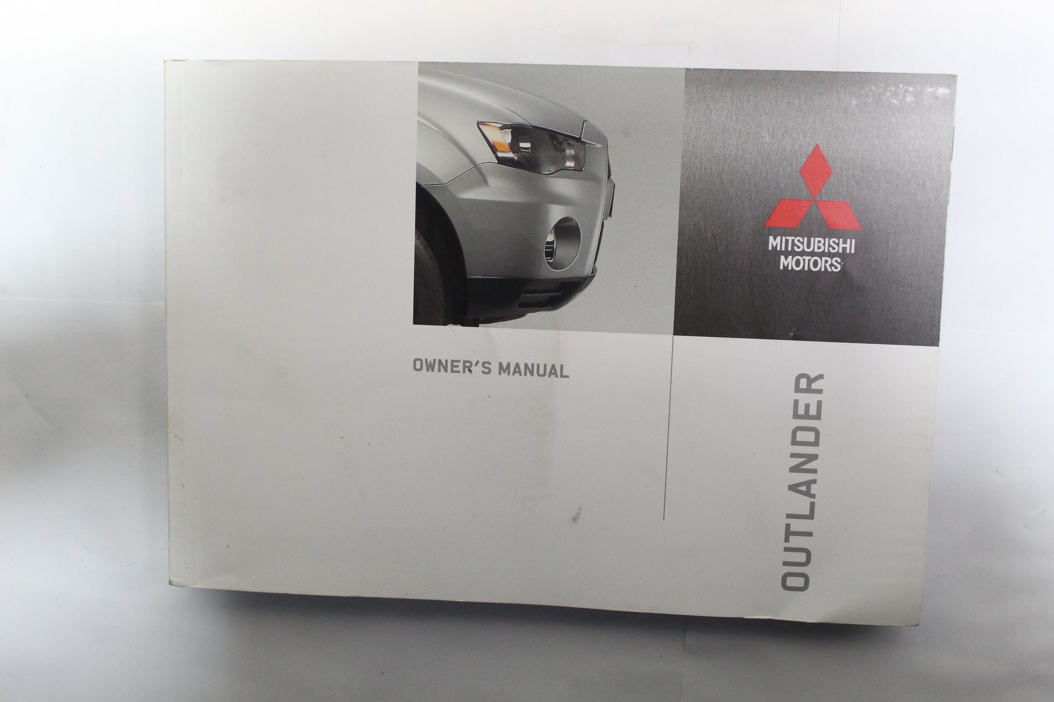 2012 MITSUBISHI OUTLANDER Owners Manual and Wallet
