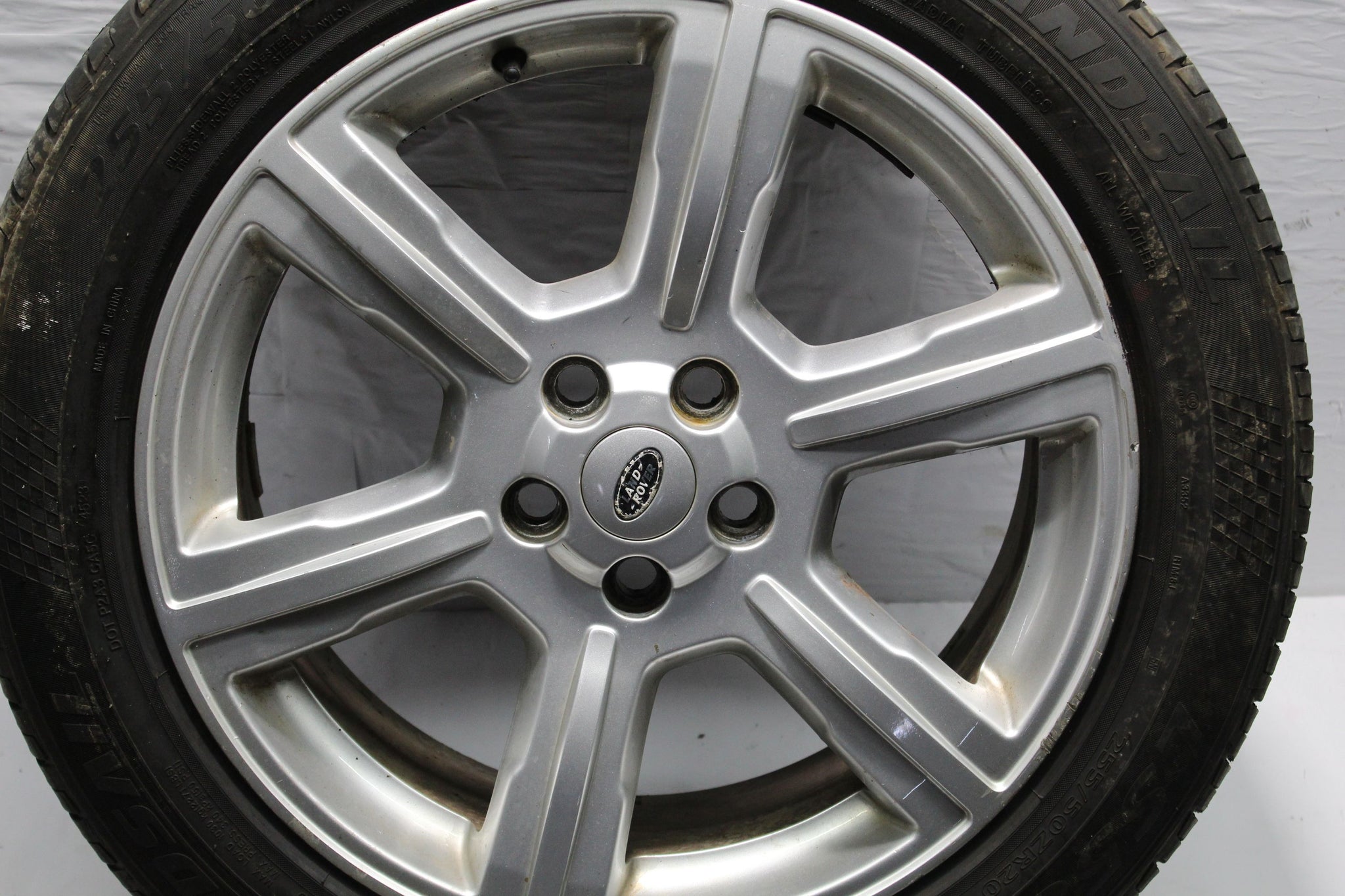 2011 RANGE ROVER VOGUE L322 Alloy Wheel with Tyre 255 / 50 R20 6.2MM