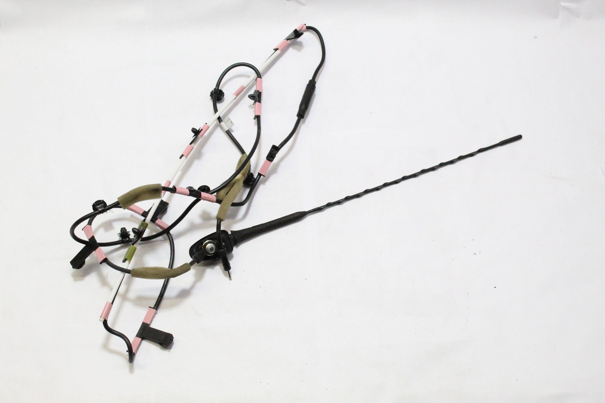 2008 MAZDA 2 Roof Antenna Aerial Base