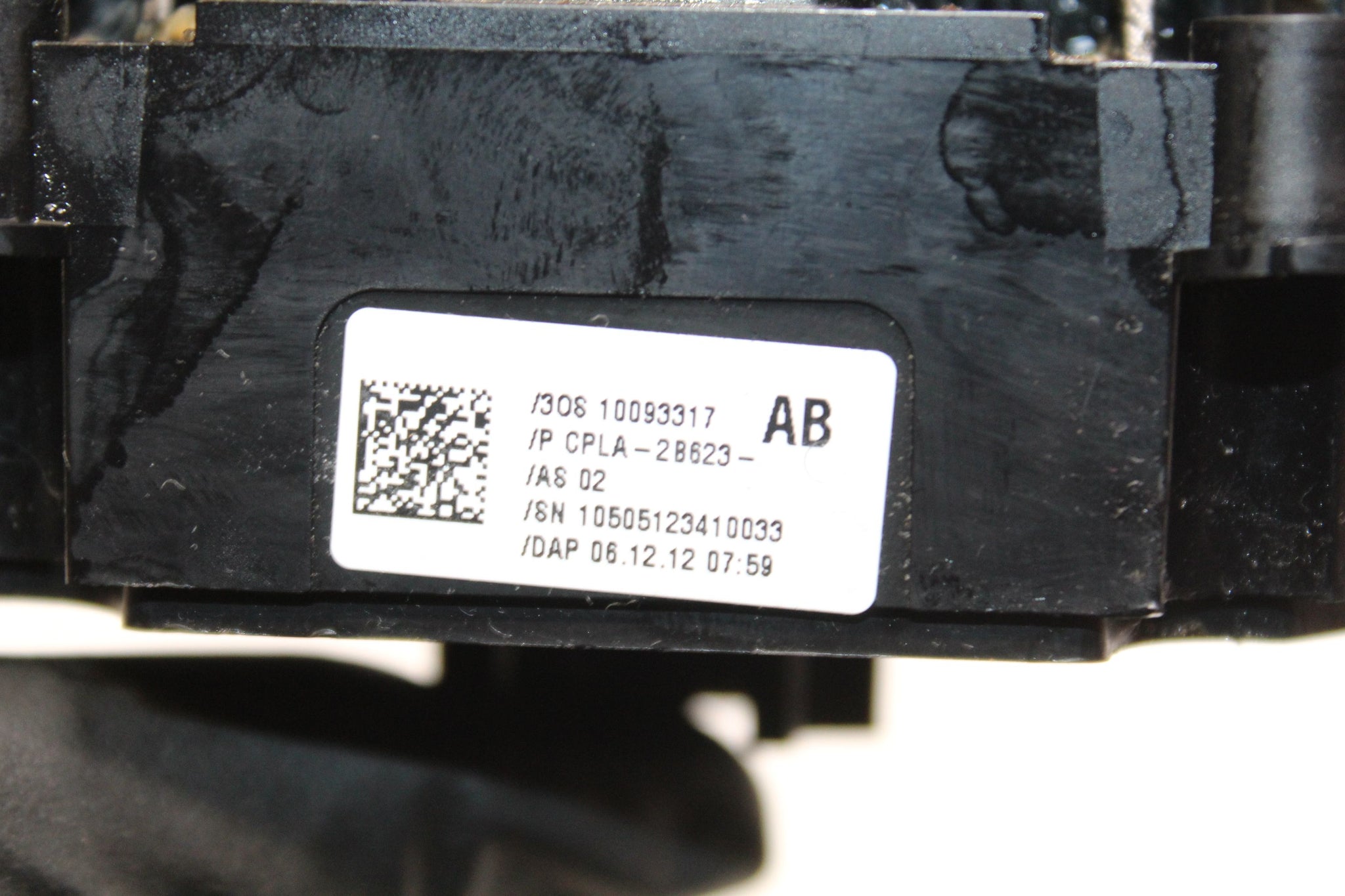 2013 RANGE ROVER VOGUE L405 Parking Brake Release Switch CPLA-2B623-AB