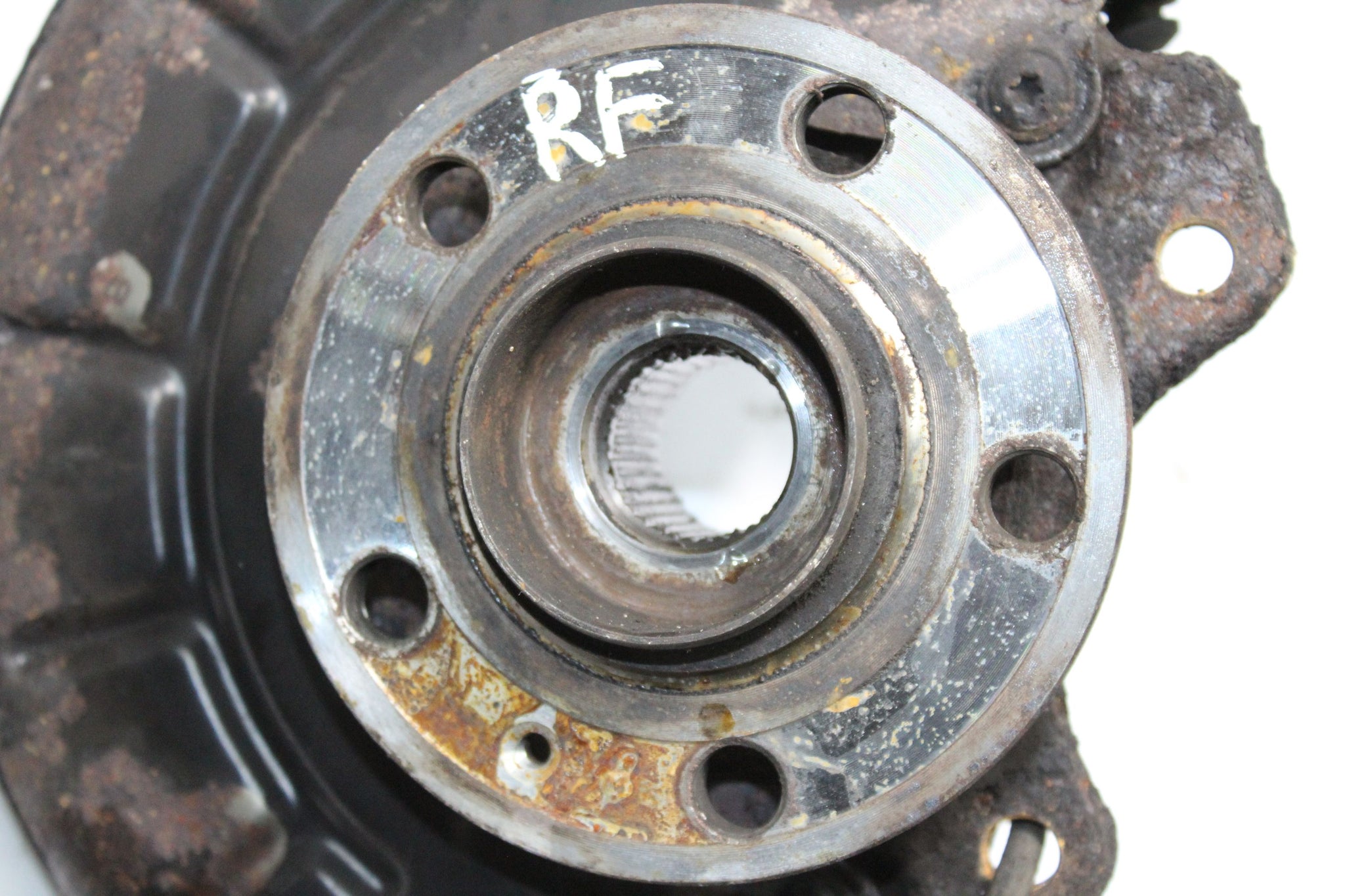 2011 AUDI A1 1.4 Right side Front Wheel Hub