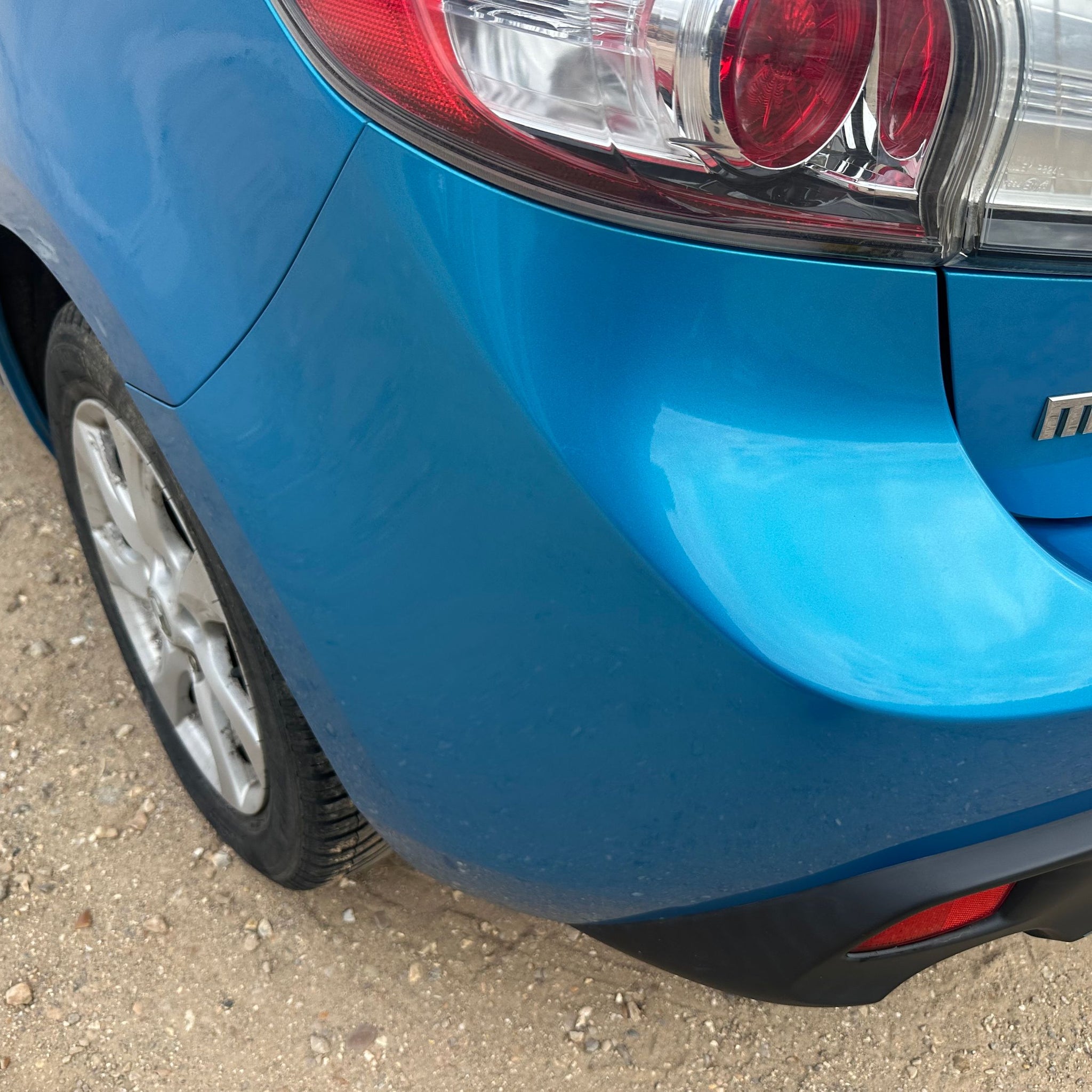 2010 MAZDA 3 COMPLETE REAR BUMPER