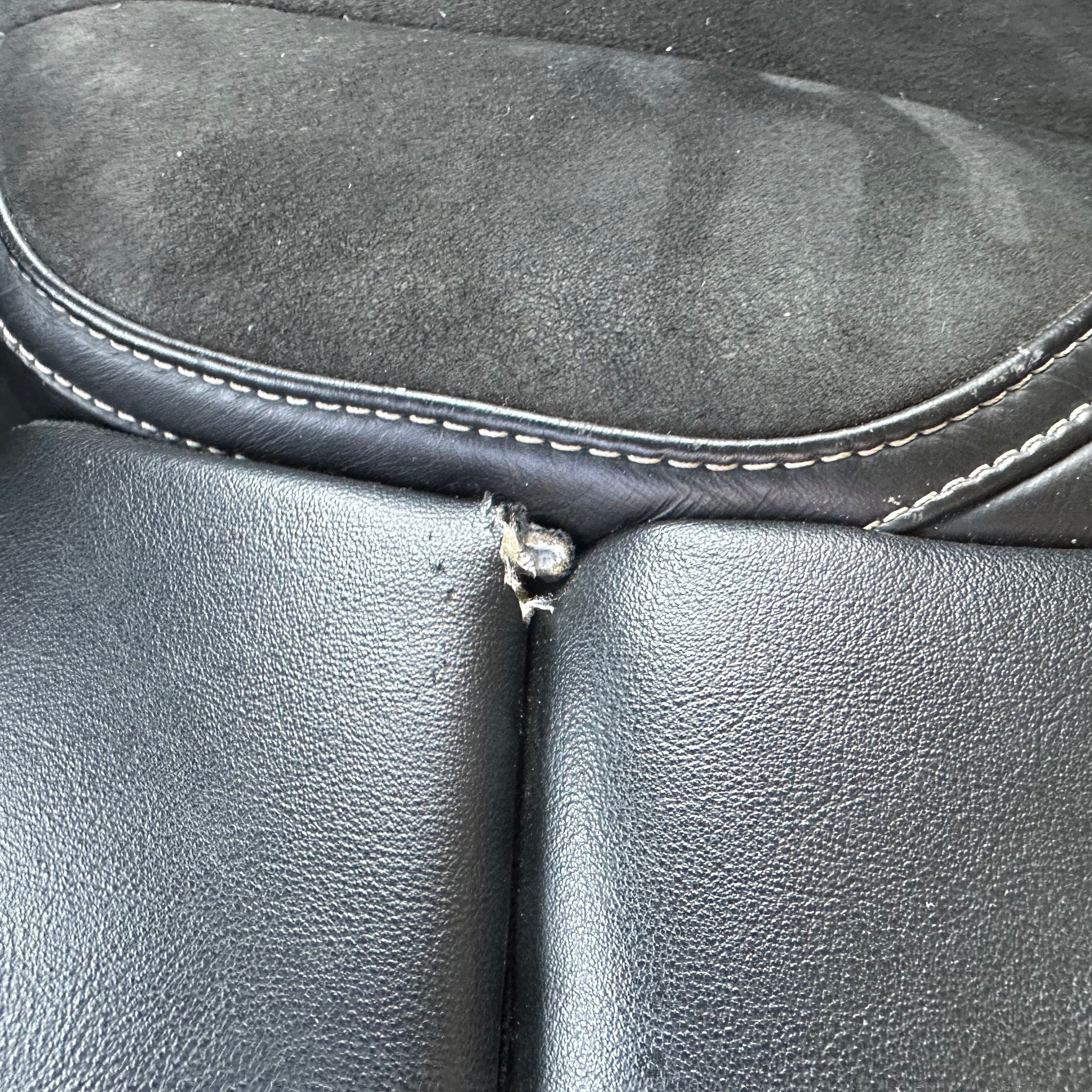 2015 VOLVO V40 R DESIGN REAR SEATS