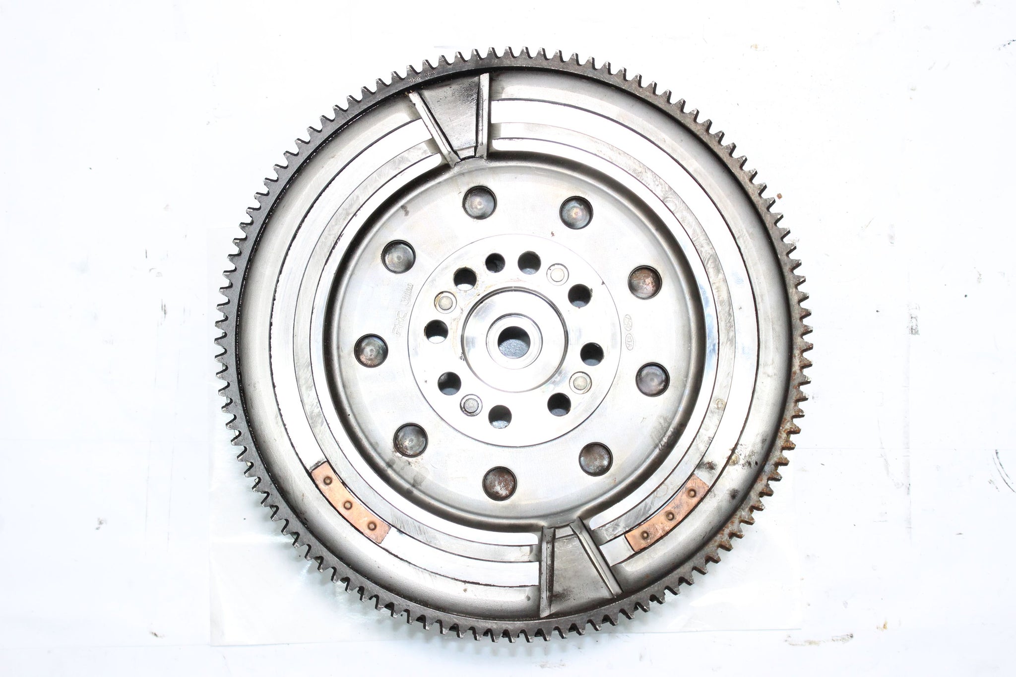 2019 HYUNDAI I40 1.6 D4FE MANUAL 6 SPEED Dual Mass Flywheel 23200-2U500