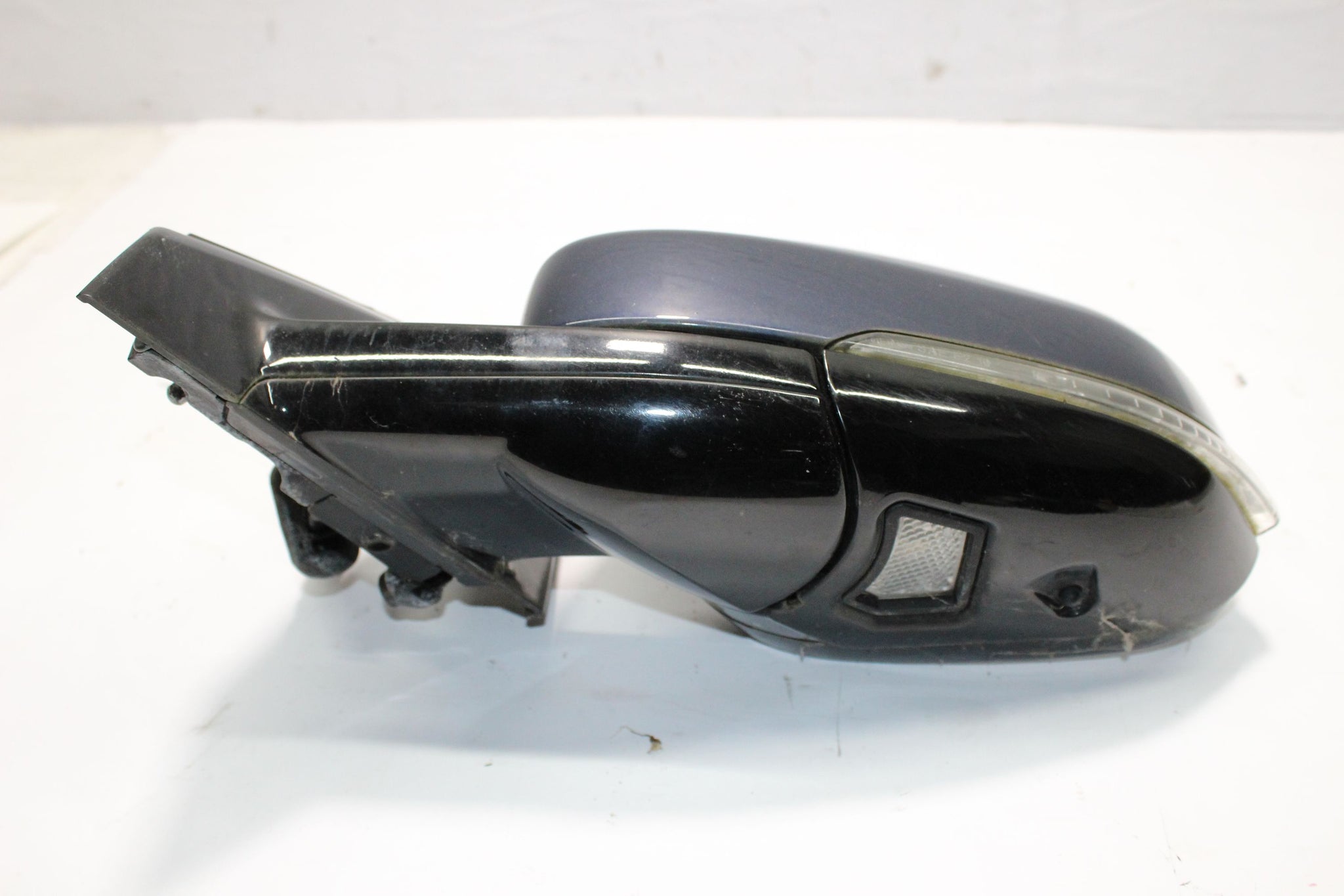 2013 VOLVO V40 Left side Wing Mirror BLUE