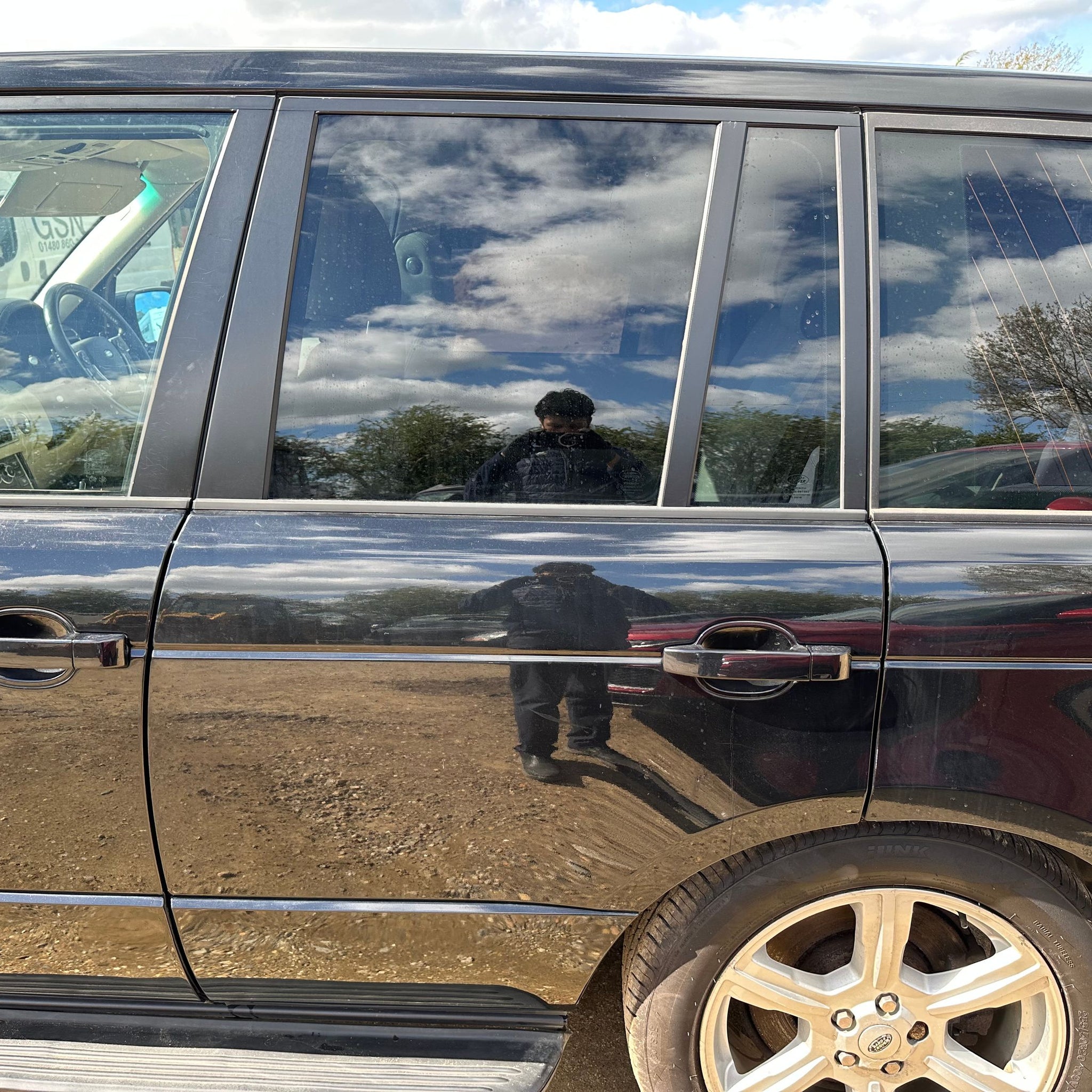 2011 RANGE ROVER VOGUE L322 PASSENGER SIDE REAR COMPLETE DOOR SANTORINI BLACK