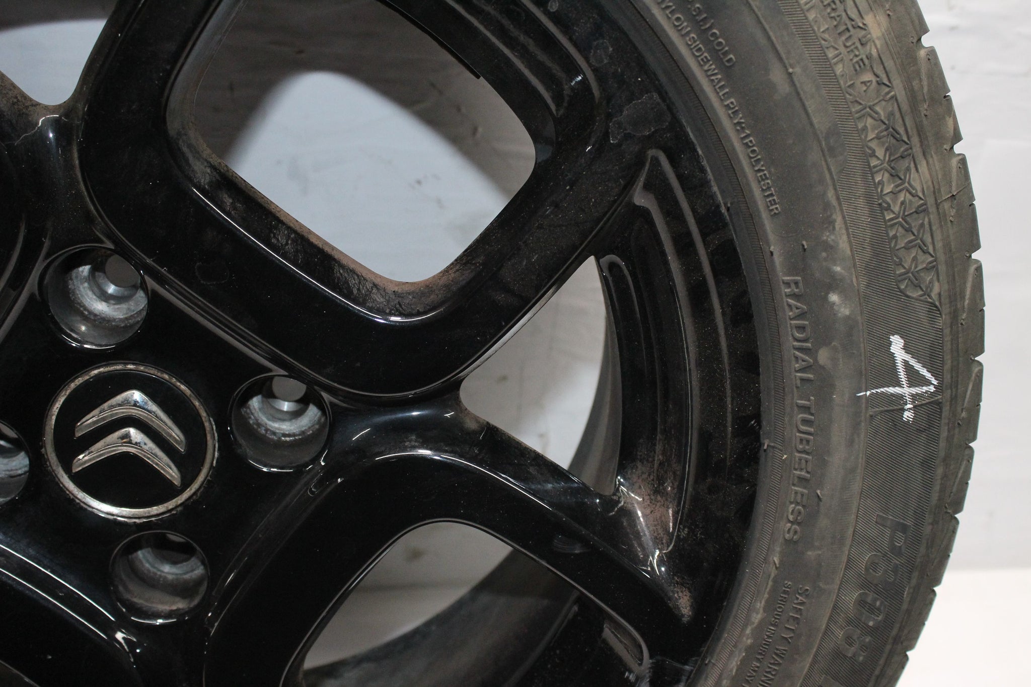 2018 CITROEN C4 CACTUS Alloy Wheel with Tyre 205 / 55 R16