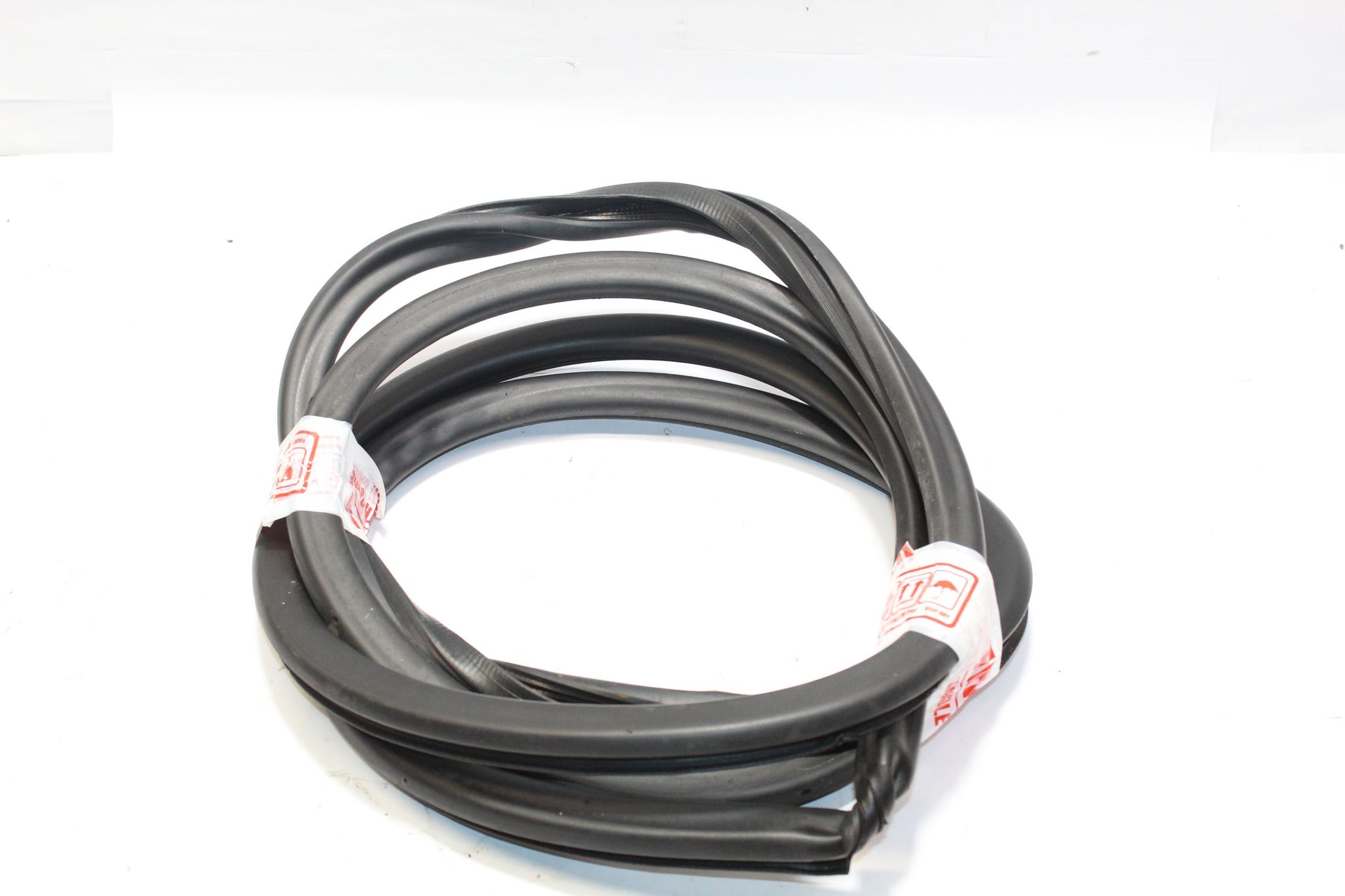 2007 LEXUS GS300 LEFT SIDE REAR RUBBER DOOR SEAL