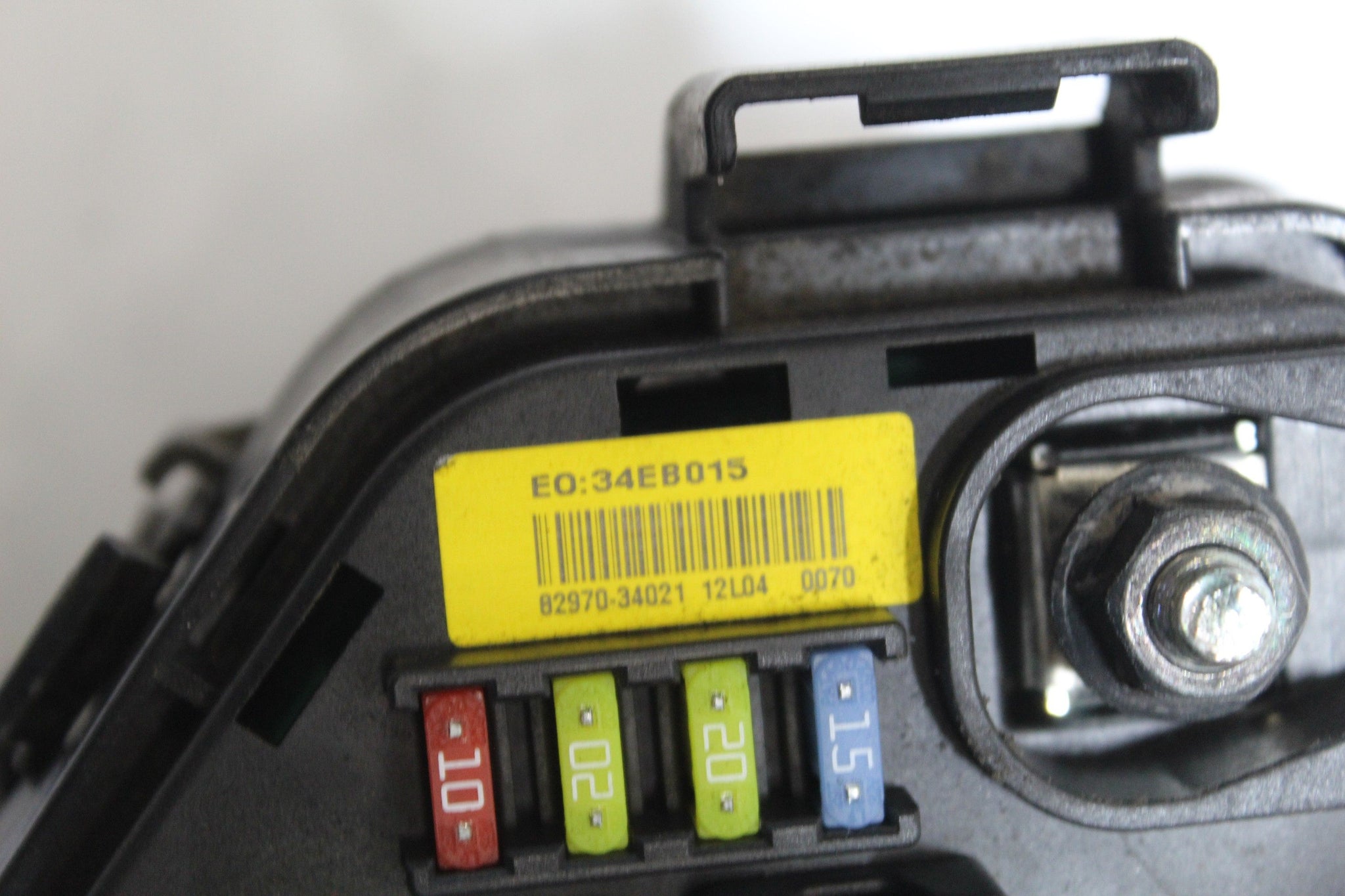 2013 Ssangyong Korando 2.0 Fuse Box 82970-34021