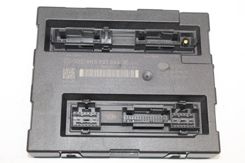 2014 AUDI A5 2.0 Comfort Control Convenience Module 8K0907064JE