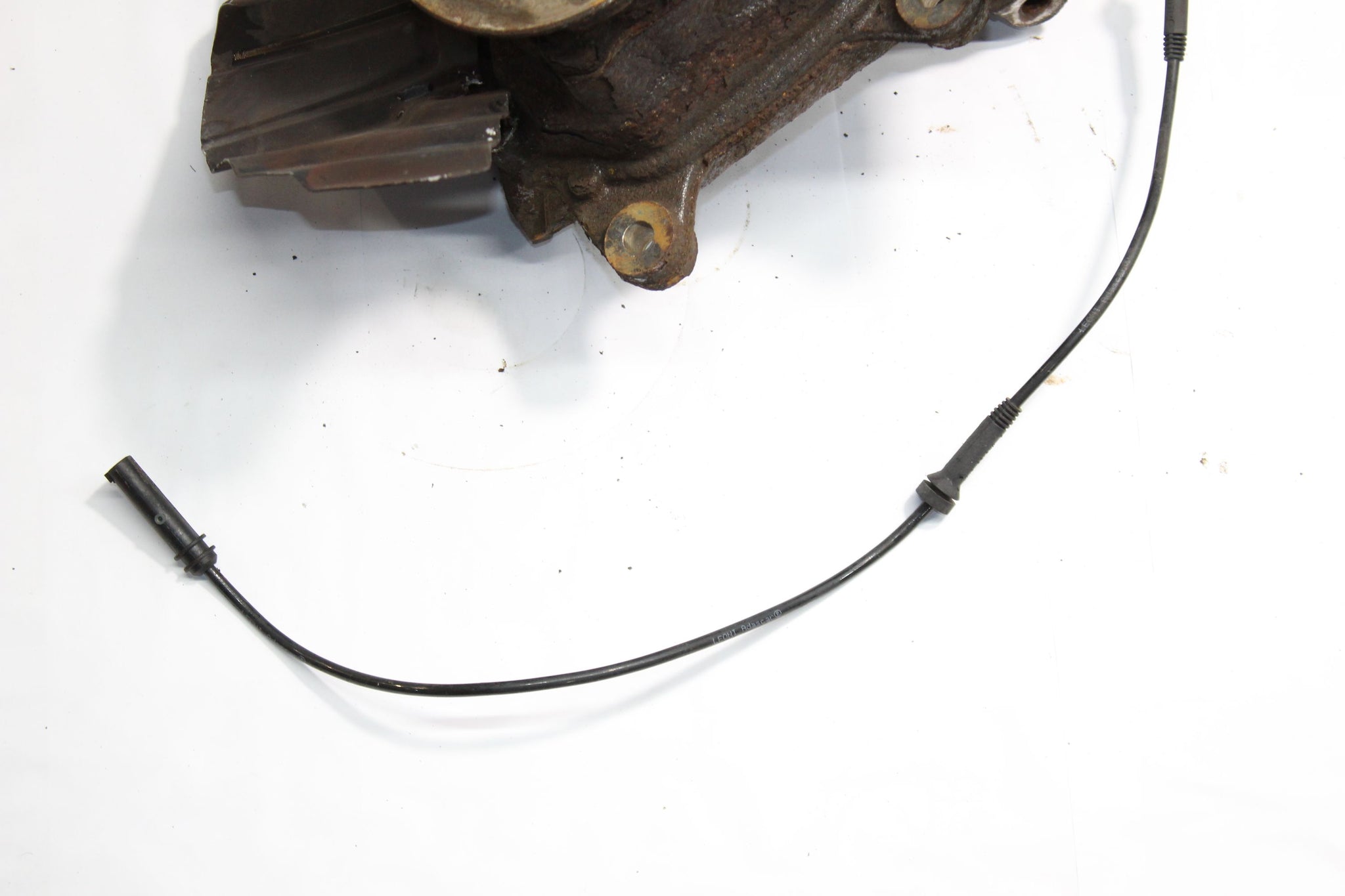 2012 BMW X3 F25 2.0 Left side Front Wheel Hub