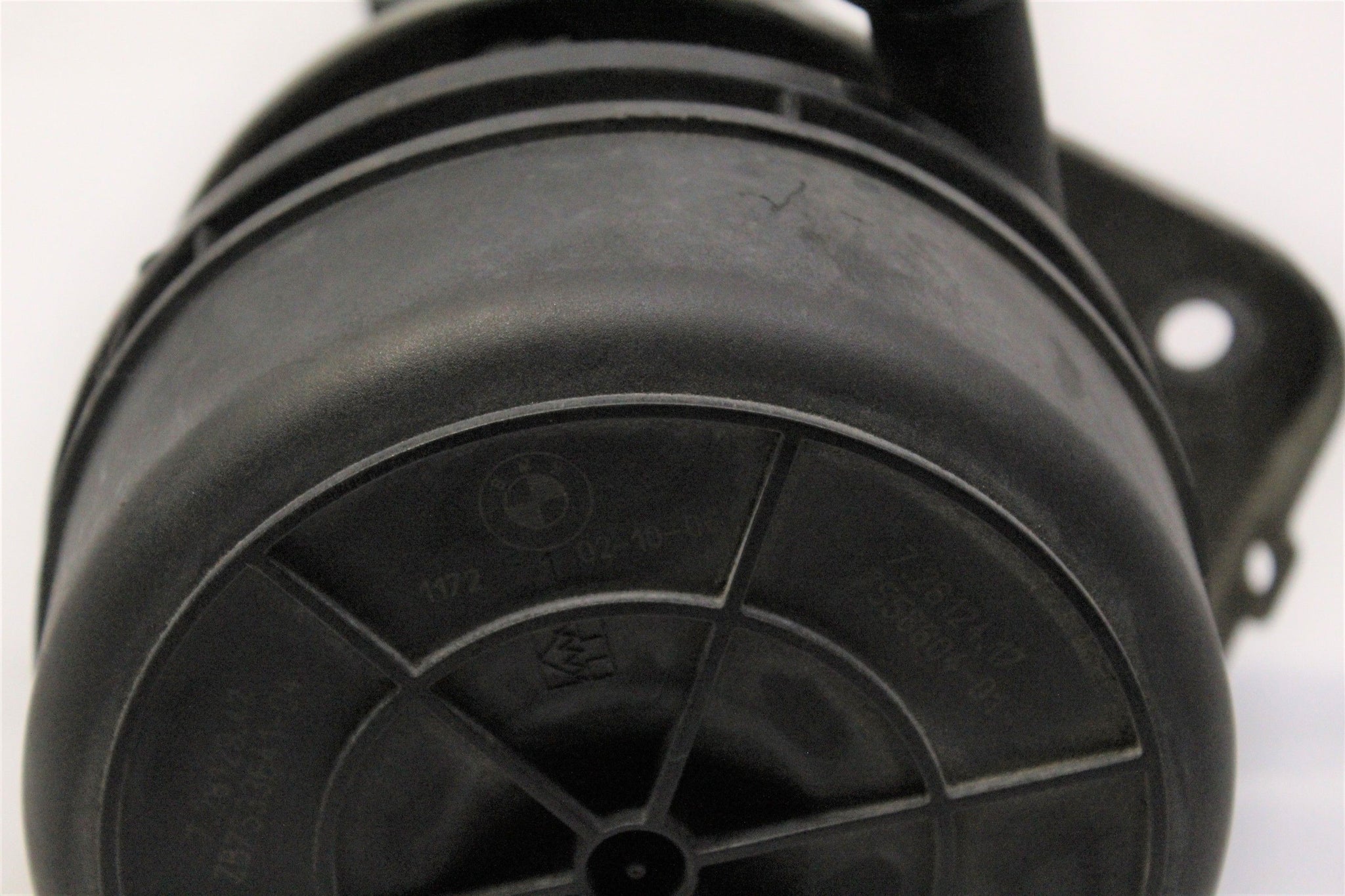 2006 BMW Z4 2.0 Secondary Auxiliary Air Pump 7556804