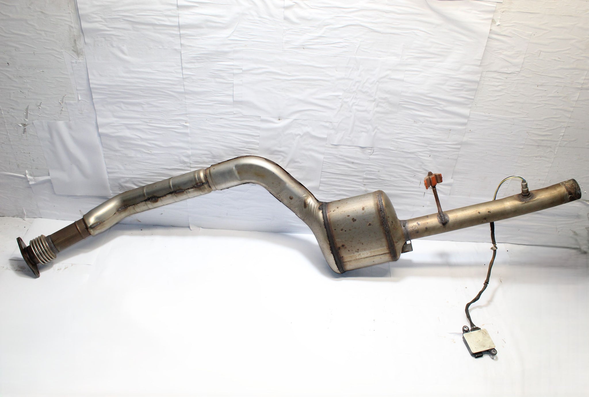 2017 JAGUAR F PACE 2.0 Catalytic Converter CAT Exhaust Down Pipe HK83-5L219-CH