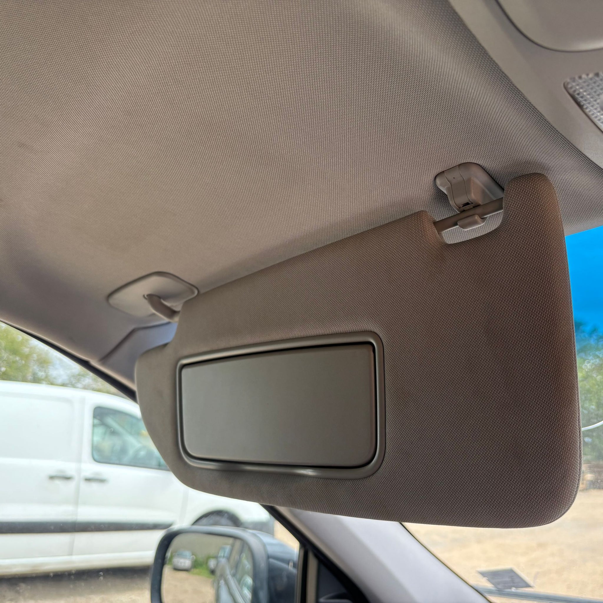 2009 VOLVO XC90 LEFT SIDE SUN VISOR