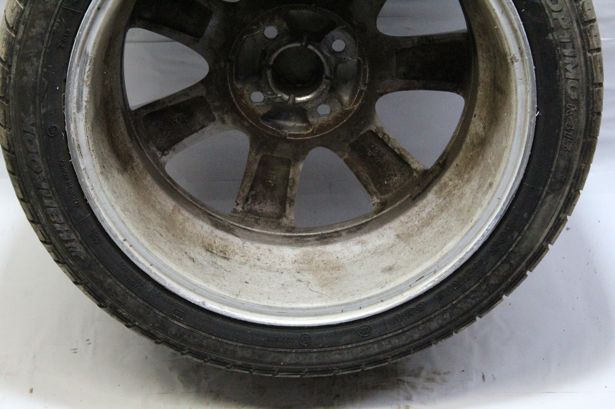 2009 KIA RIO Alloy Wheel with Tyre 205/45 R16 4.6MM