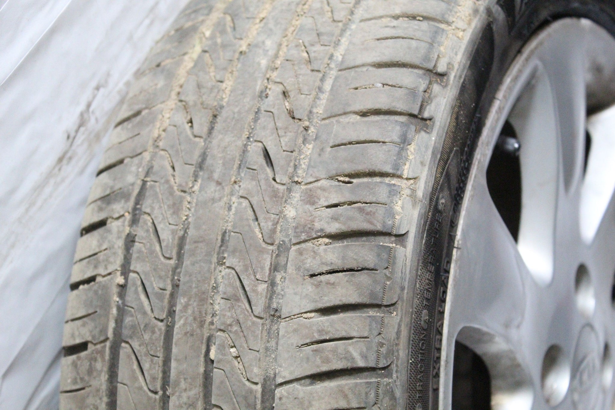 2009 KIA RIO Alloy Wheel with Tyre 205/45 R16 6.6MM