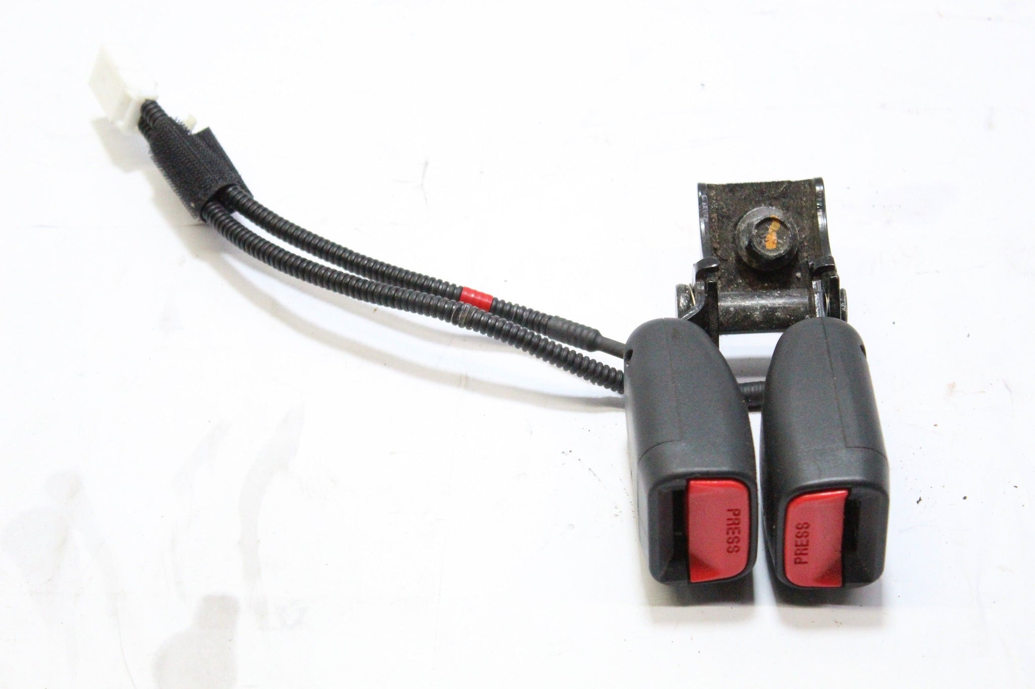 2014 KIA SPORTAGE Rear Twin Seat Belt Buckle