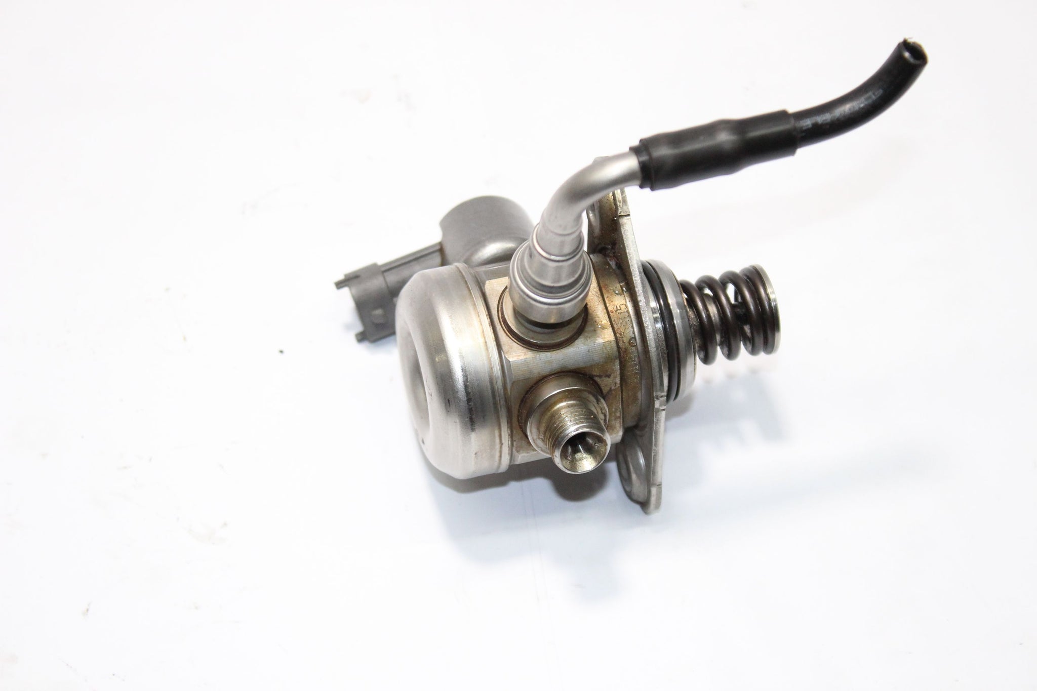 2013 FORD FIESTA MK7 1.0 High Pressure Fuel Pump CM5G-90376-GA