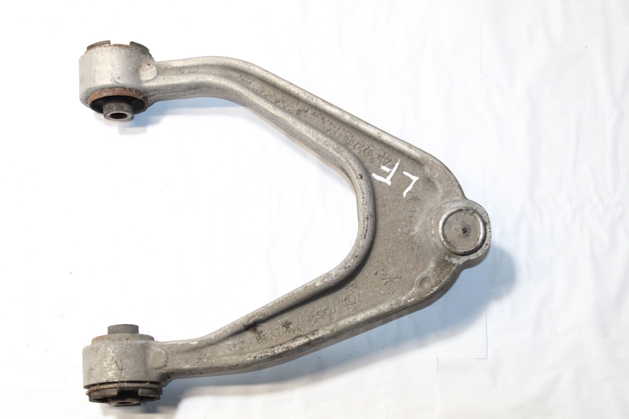 2017 MASERATI GHIBLI 3.0 Left side Front Top Wishbone Control Arm 6700041850
