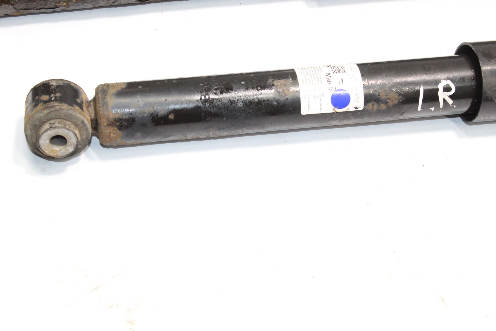 2017 HYUNDAI I30 MK3 1.4 Rear Shock Absorber Pair 55300-G4AA0
