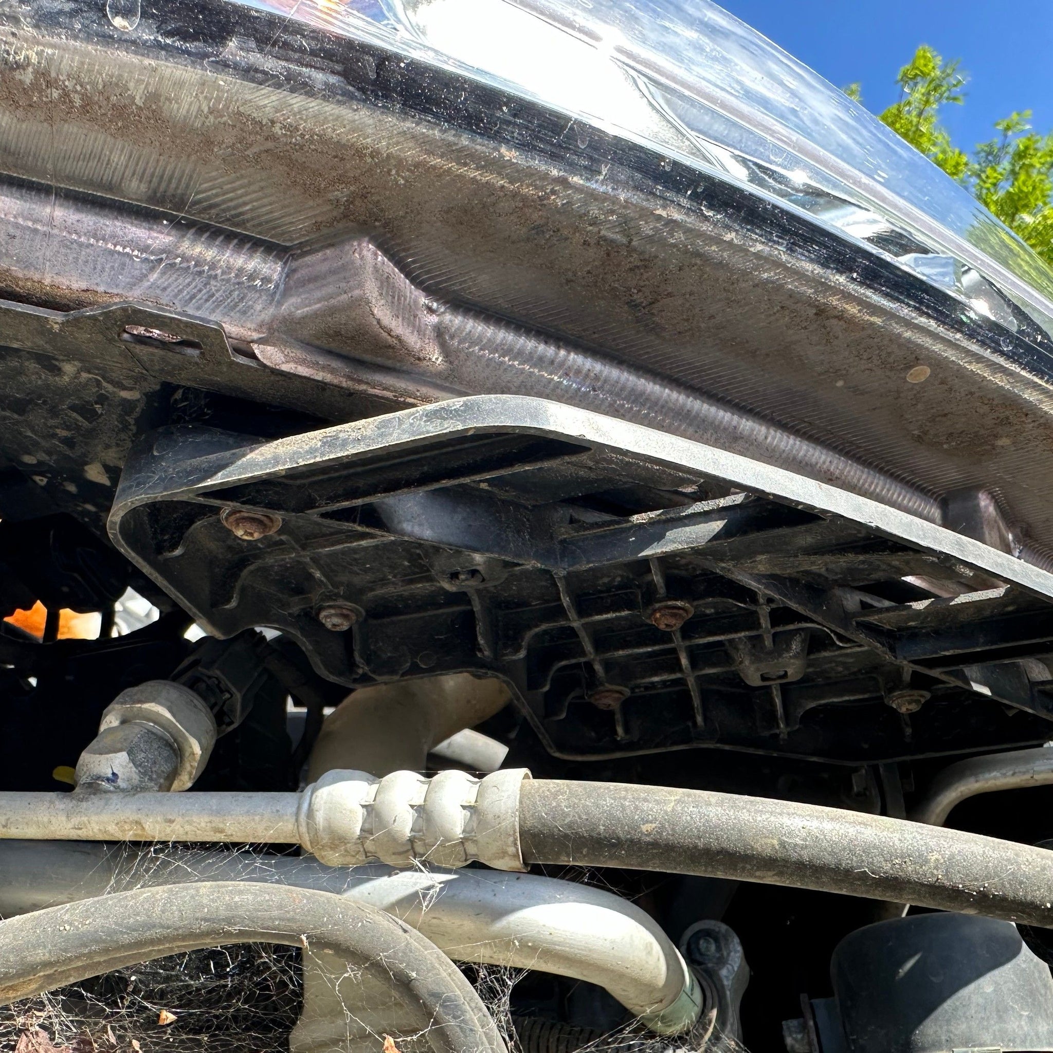 2013 SSANYONG KORANDO RIGHT SIDE FRONT HEADLIGHT
