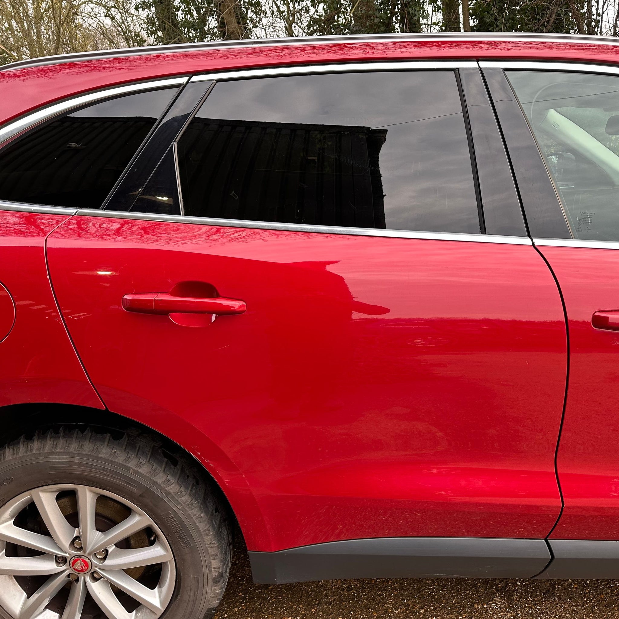 2017 JAGUAR F PACE DRIVER SIDE REAR COMPLETE DOOR
