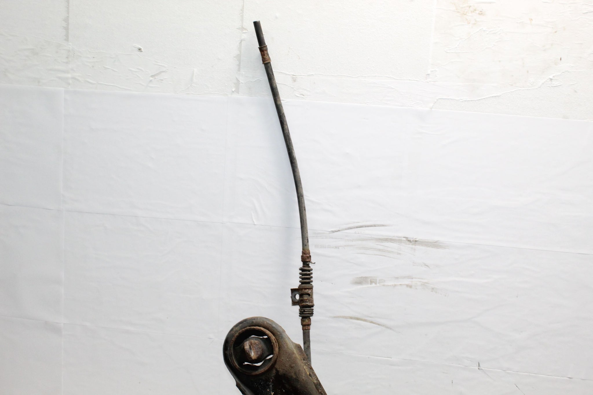 2013 JEEP COMPASS 2.2 RIGHT SIDE REAR HUB