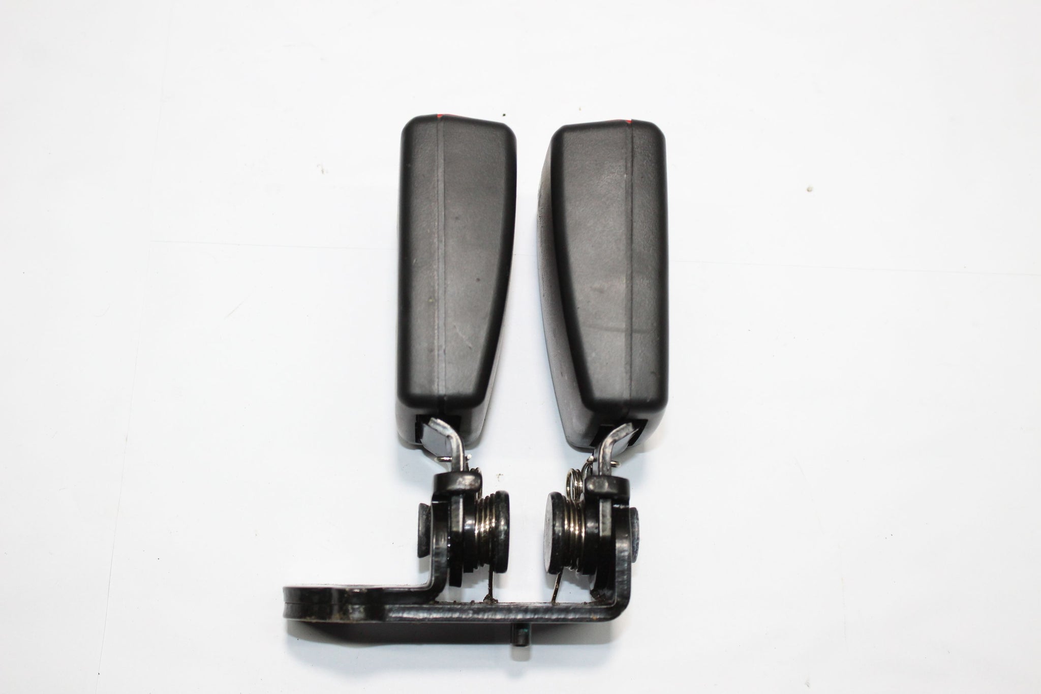 2019 MG MG3 Rear Seat Twin Seat Belt Buckle 10482266
