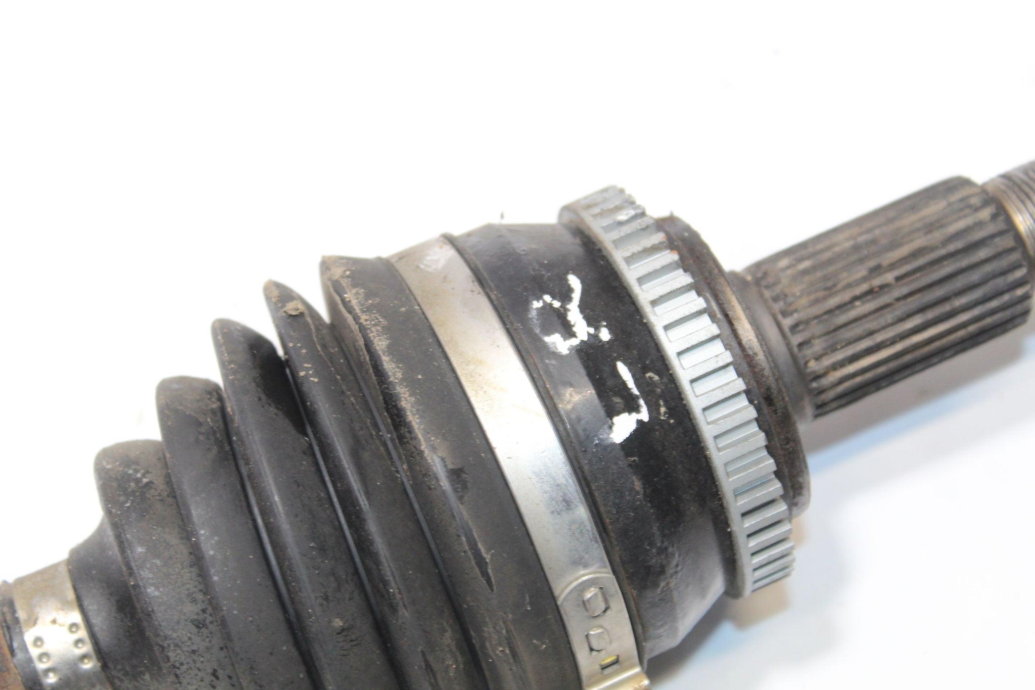 2015 SSANGYONG KORANDO 2.0 Left side Rear Driveshaft