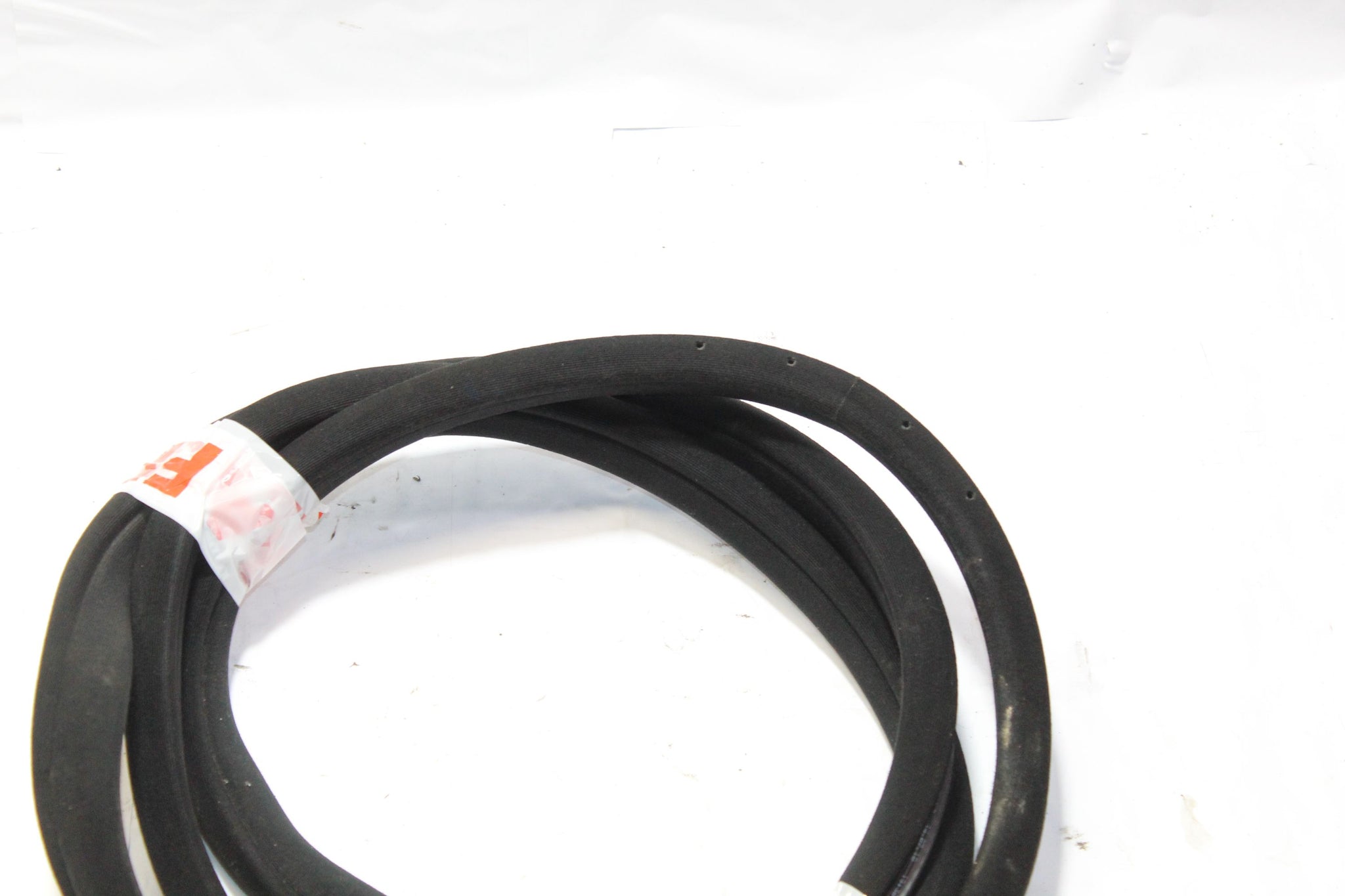 2010 MERCEDES C CLASS W204 Left side Front Door Seal Rubber