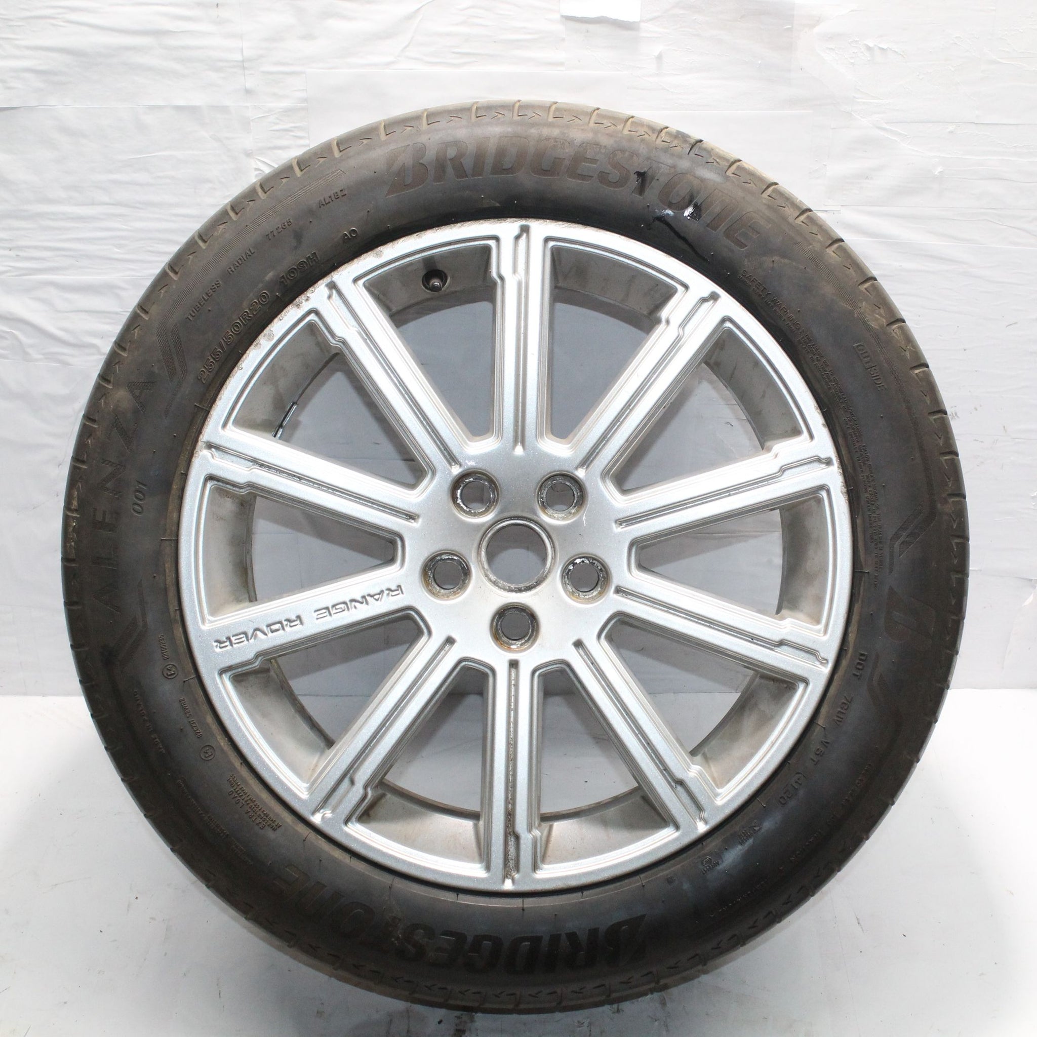2014 RANGE ROVER VOGUE Alloy Wheel with Tyre 255 / 50  R20 5.2MM