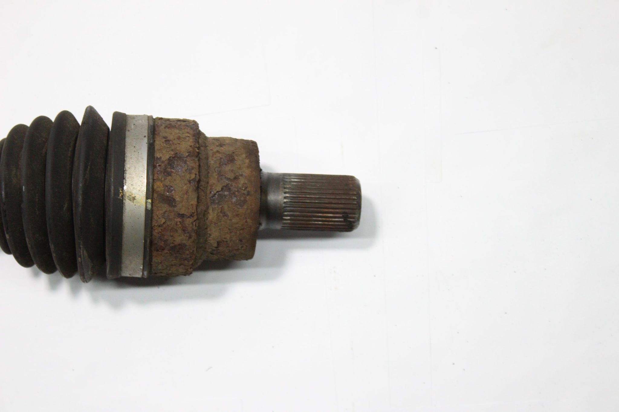 2010 VOLVO XC90 2.4 Right side Rear Driveshaft
