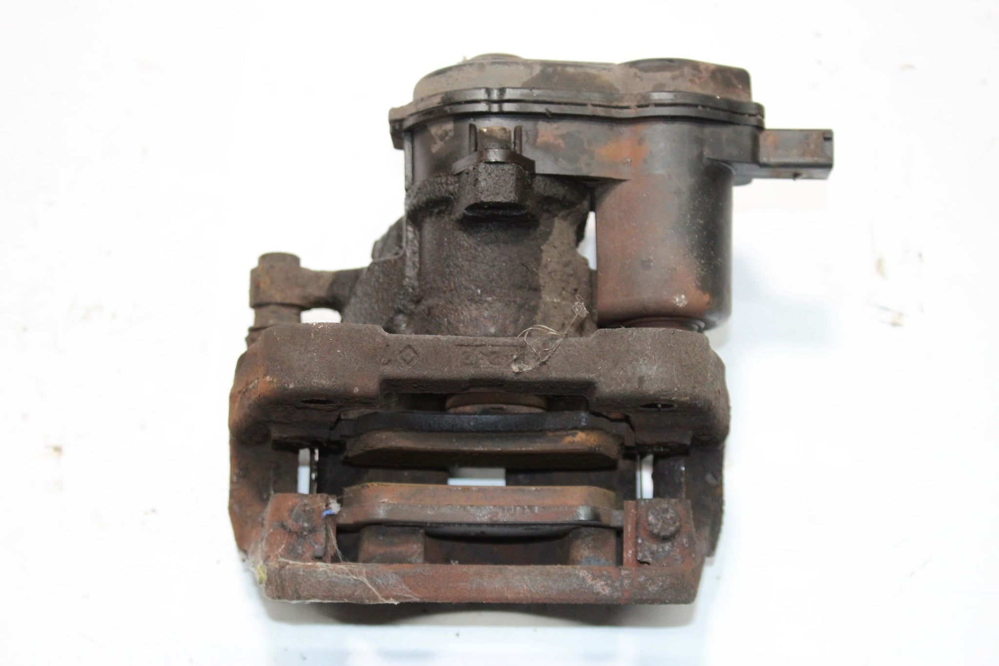 2012 RANGE ROVER EVOQUE 2.2 Left side Rear Brake Caliper