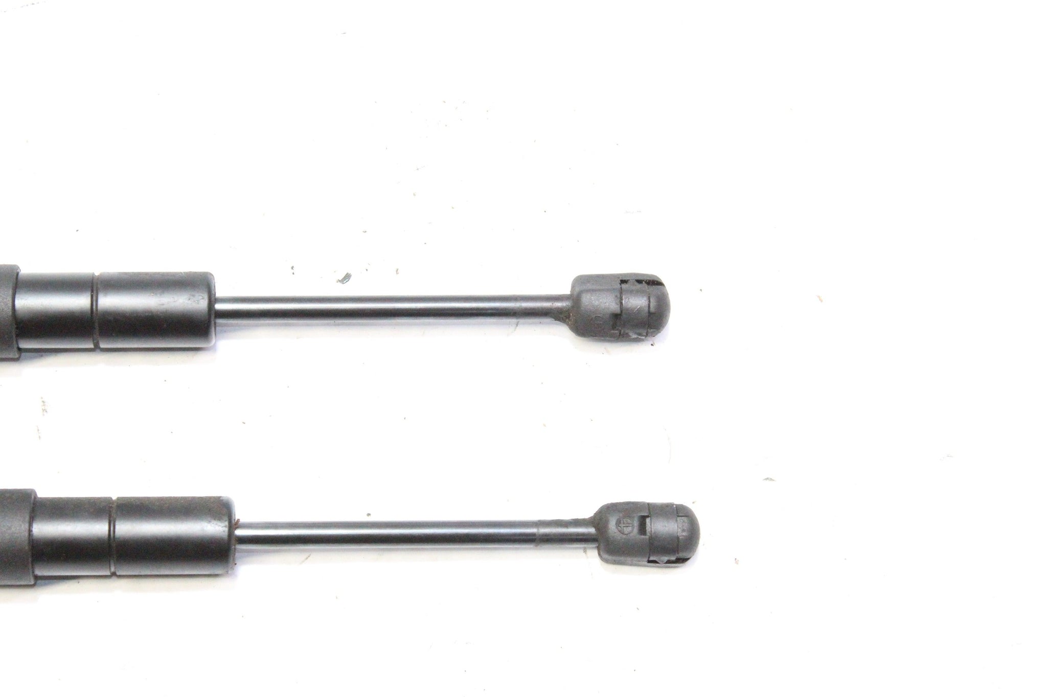2009 MERCEDES S Class W221 Front Bonnet Shock Strut Pair